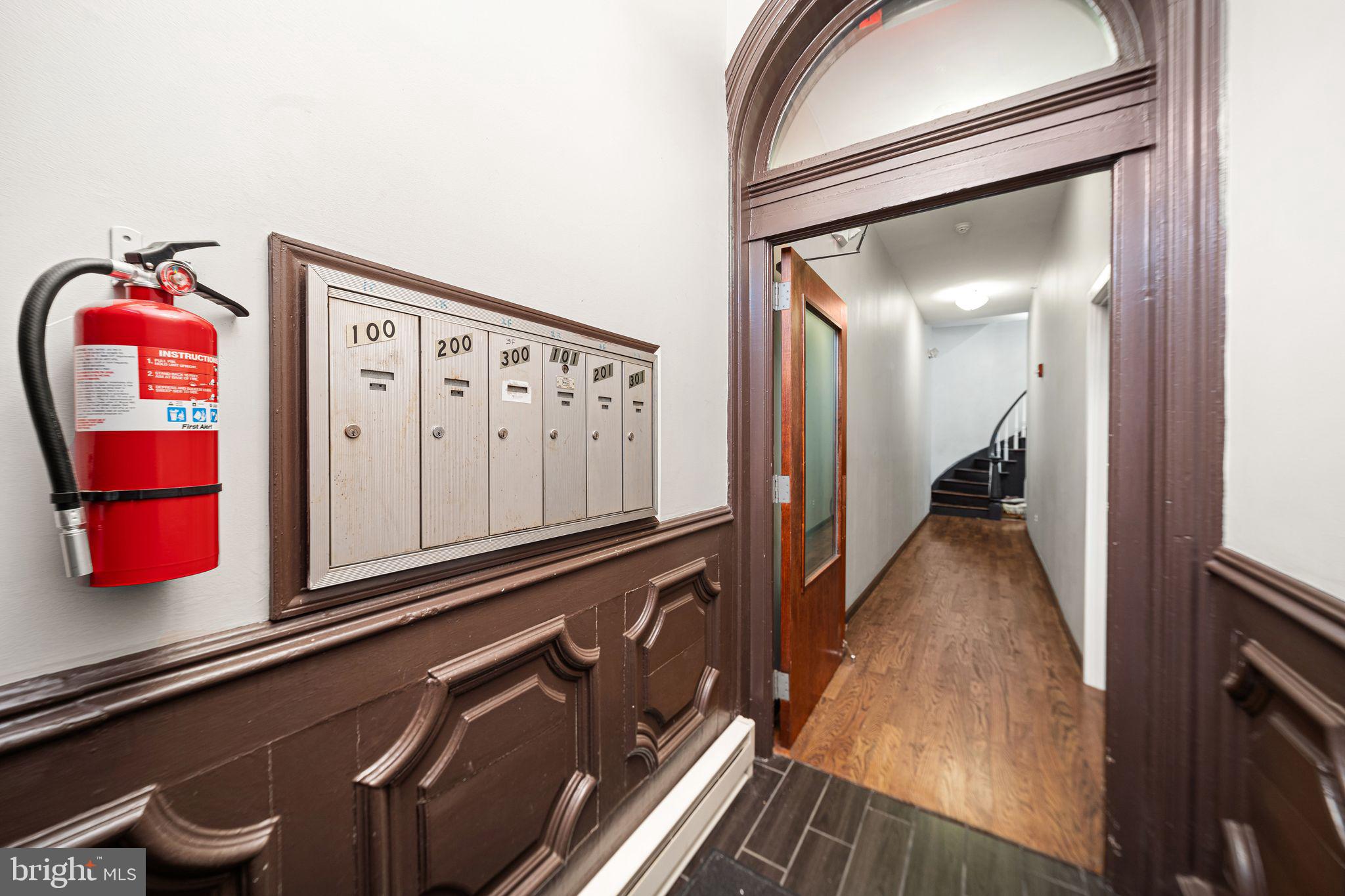 HAWTHORNE - Residential