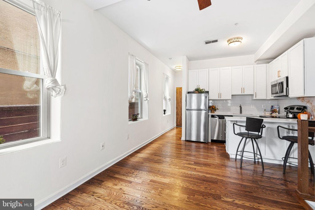 Photo of 729 S 12th Street #101, PHILADELPHIA, PA 19147 (MLS # PAPH2554660)