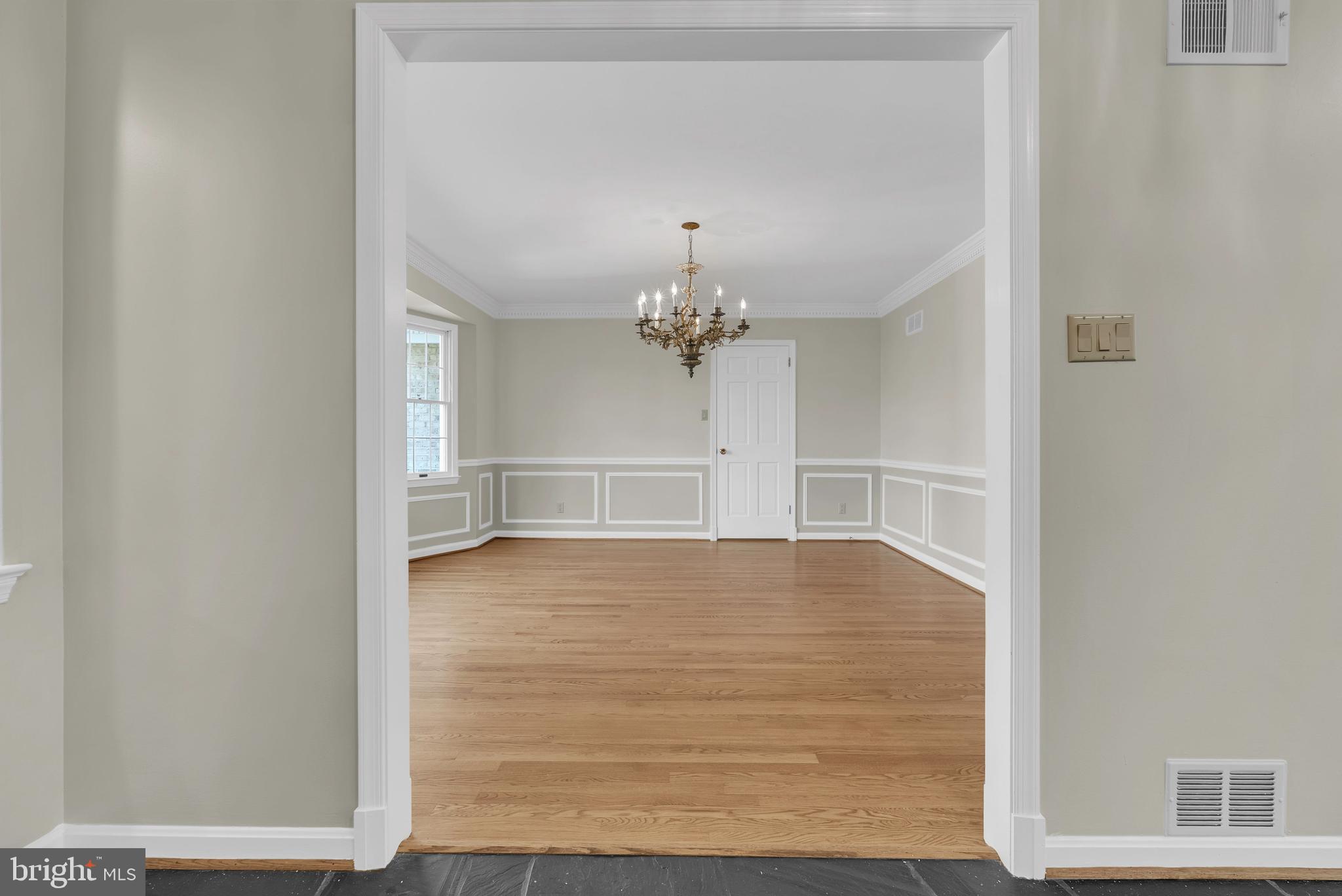 POTOMAC OUTSIDE - Residential Lease