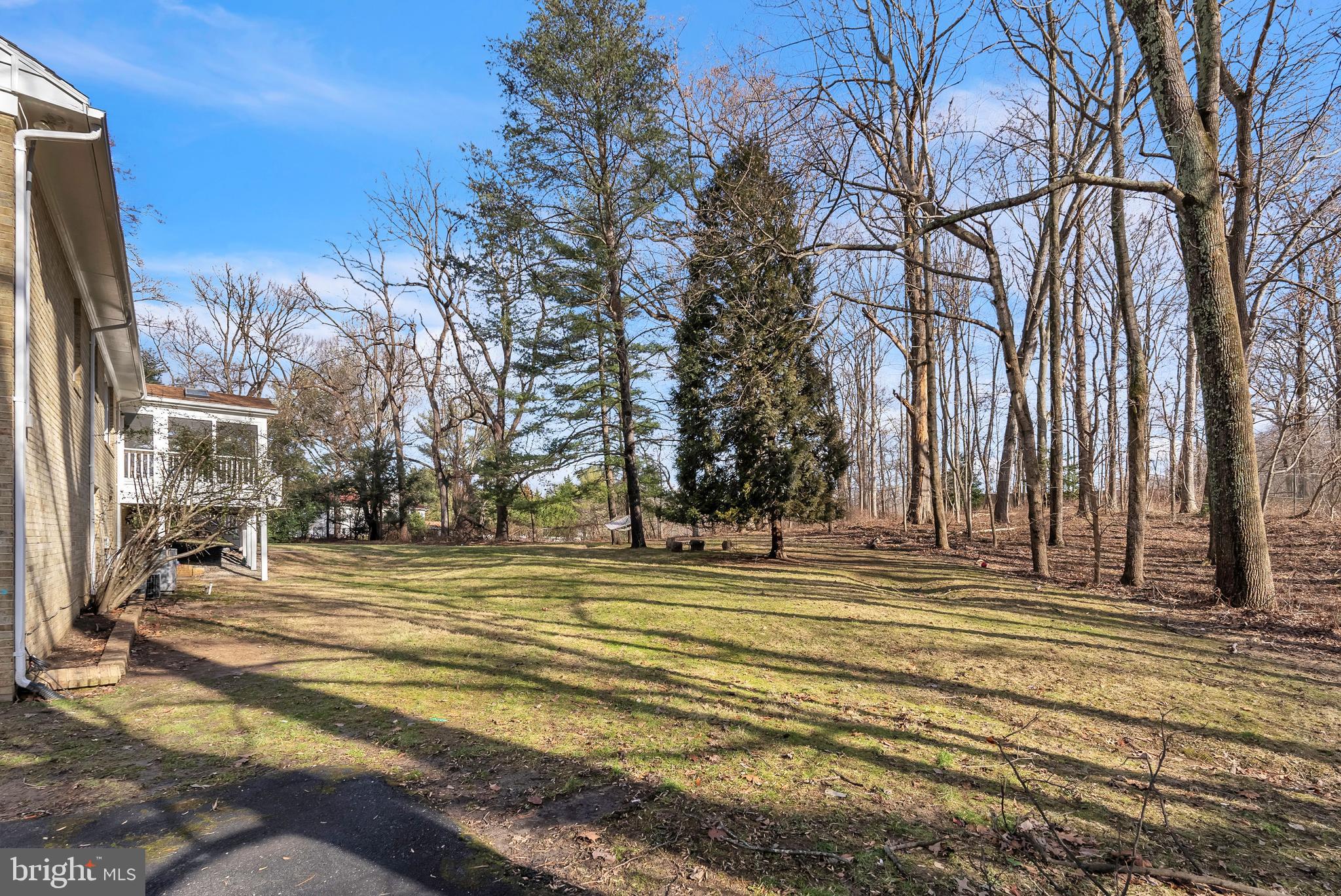 POTOMAC OUTSIDE - Residential Lease