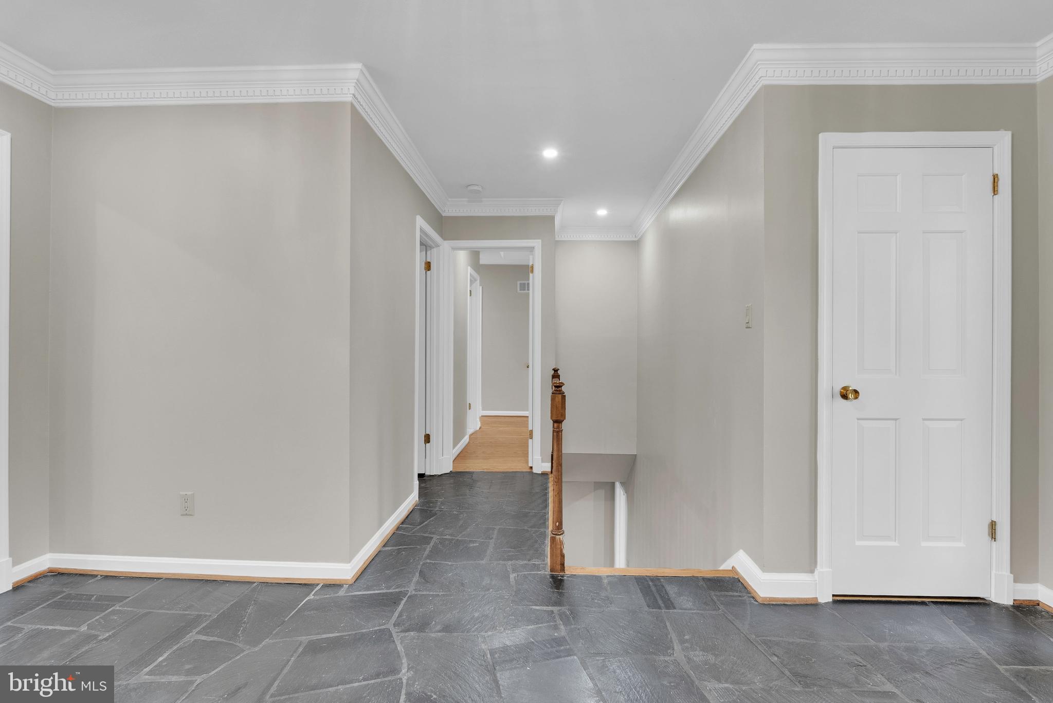 POTOMAC OUTSIDE - Residential Lease