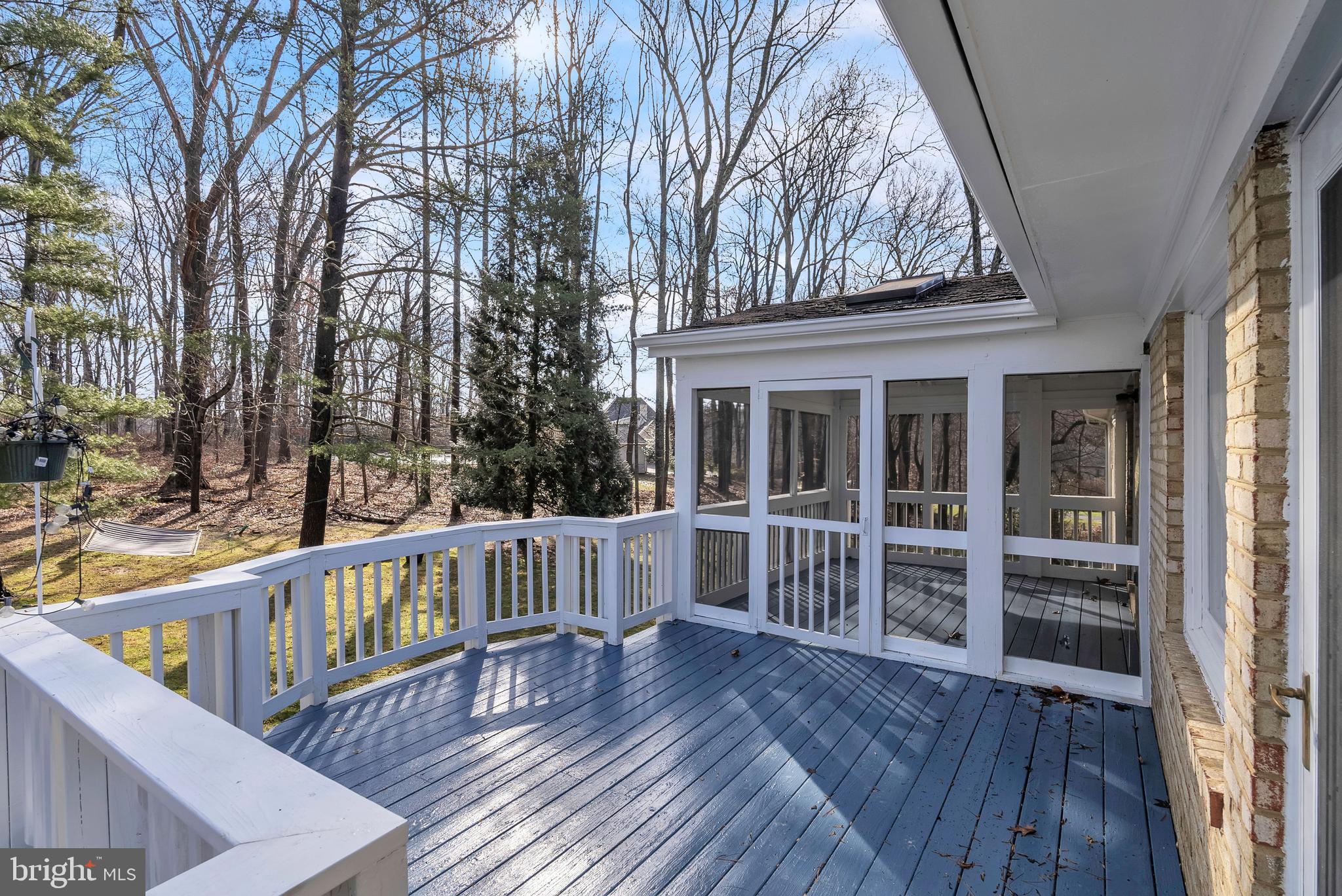 POTOMAC OUTSIDE - Residential Lease