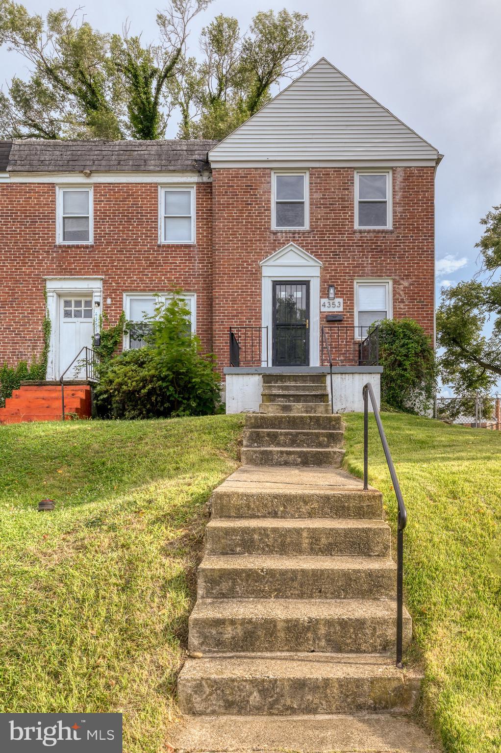 YALE HEIGHTS - Residential