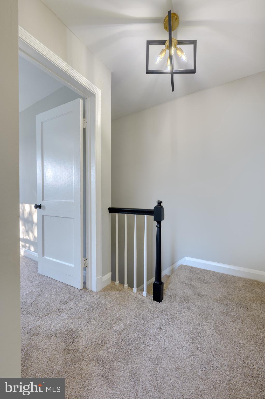 YALE HEIGHTS - Residential