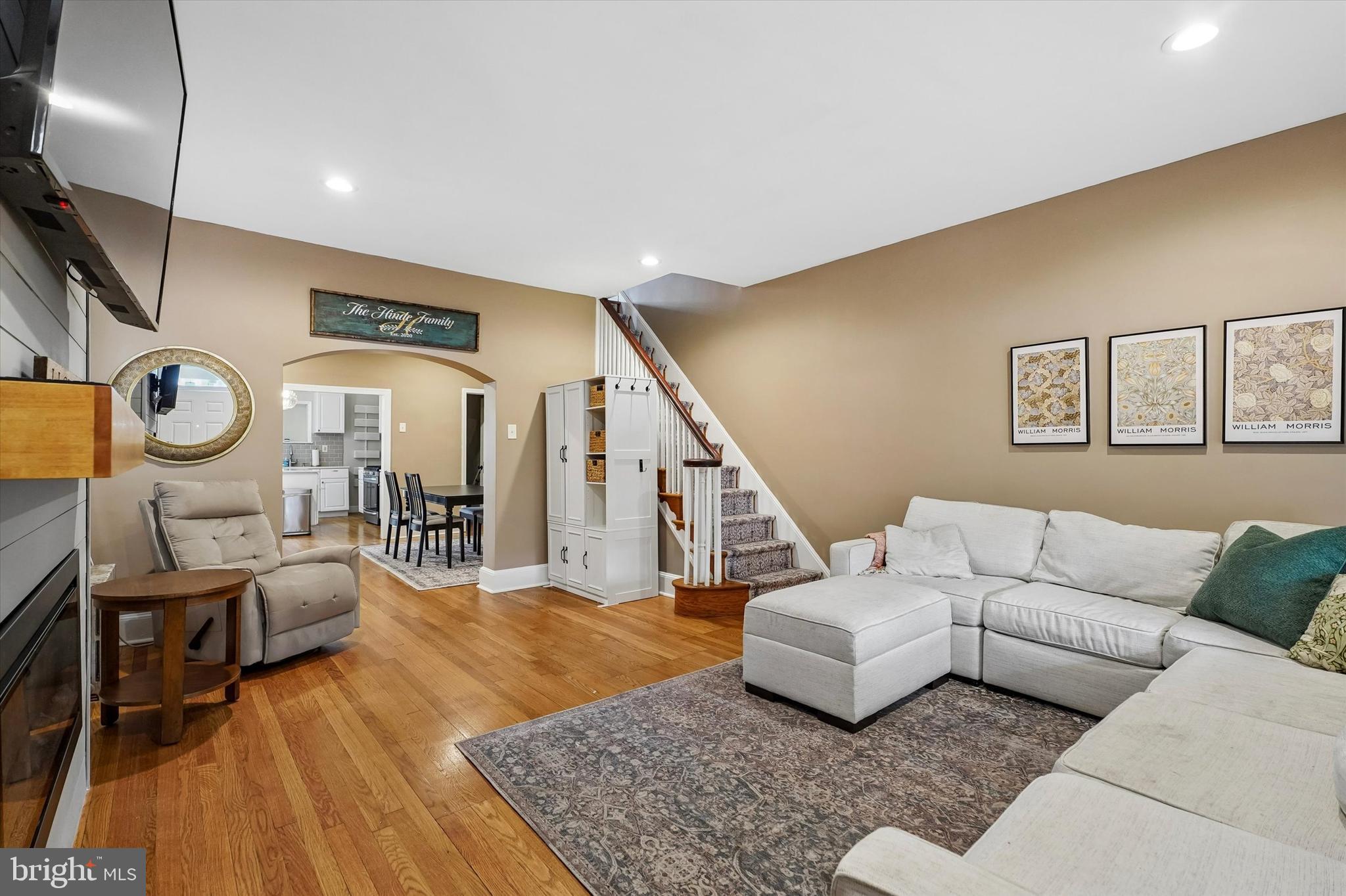 138 W 3RD AVENUE