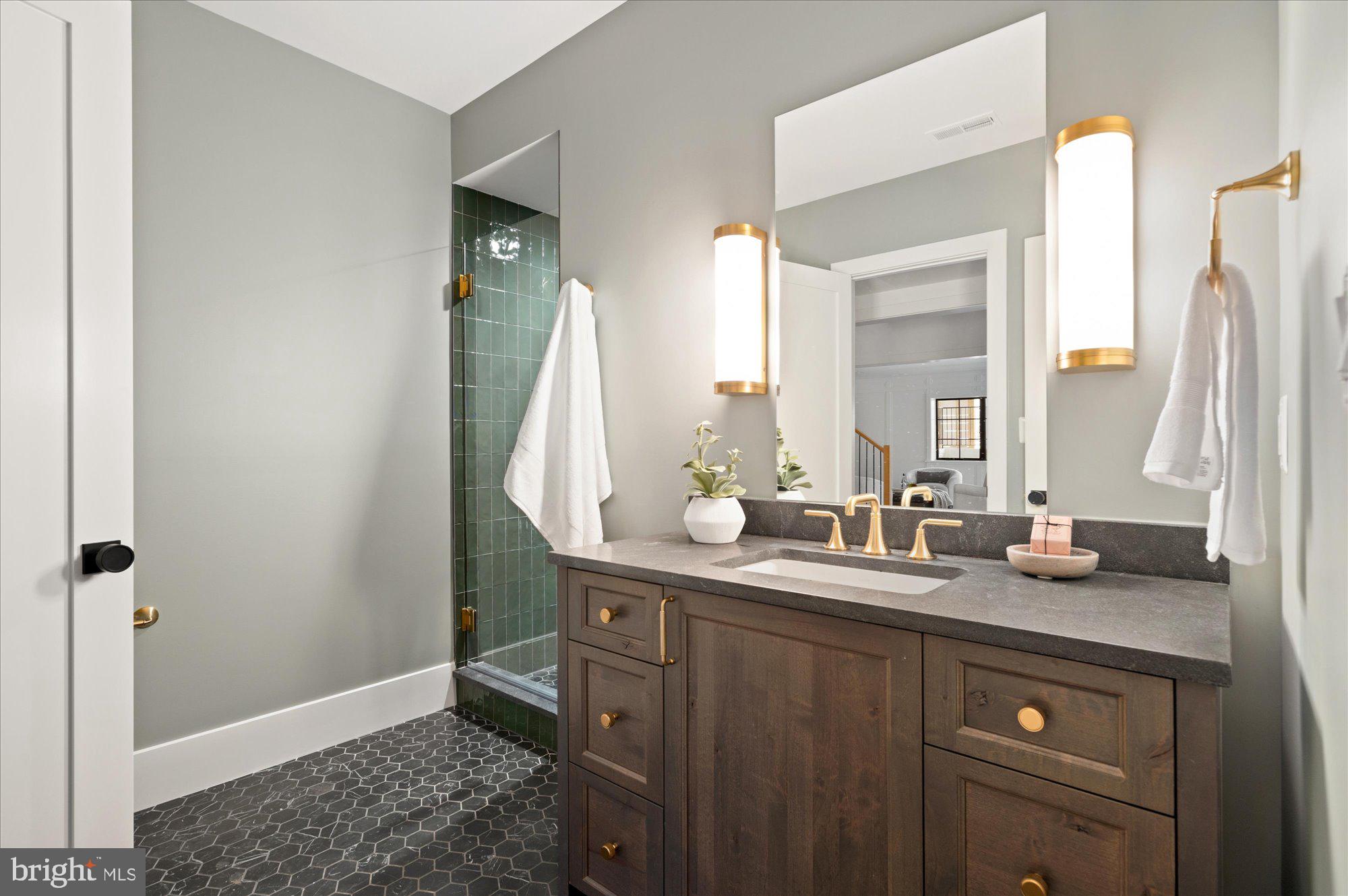 WESTMORE GARDENS - Residential