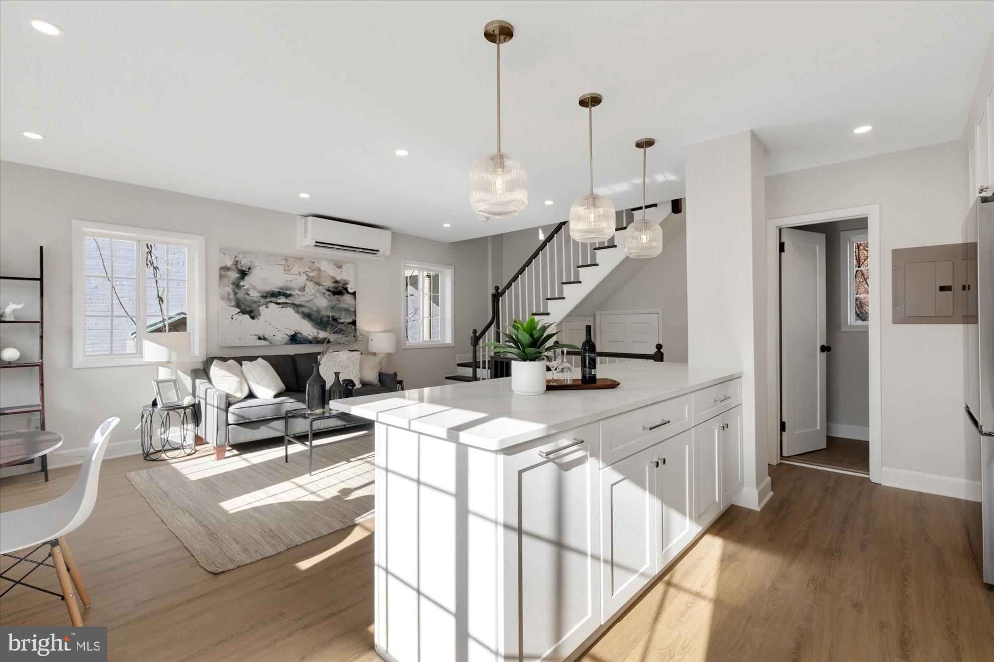 PARK  FAIRFAX - Residential