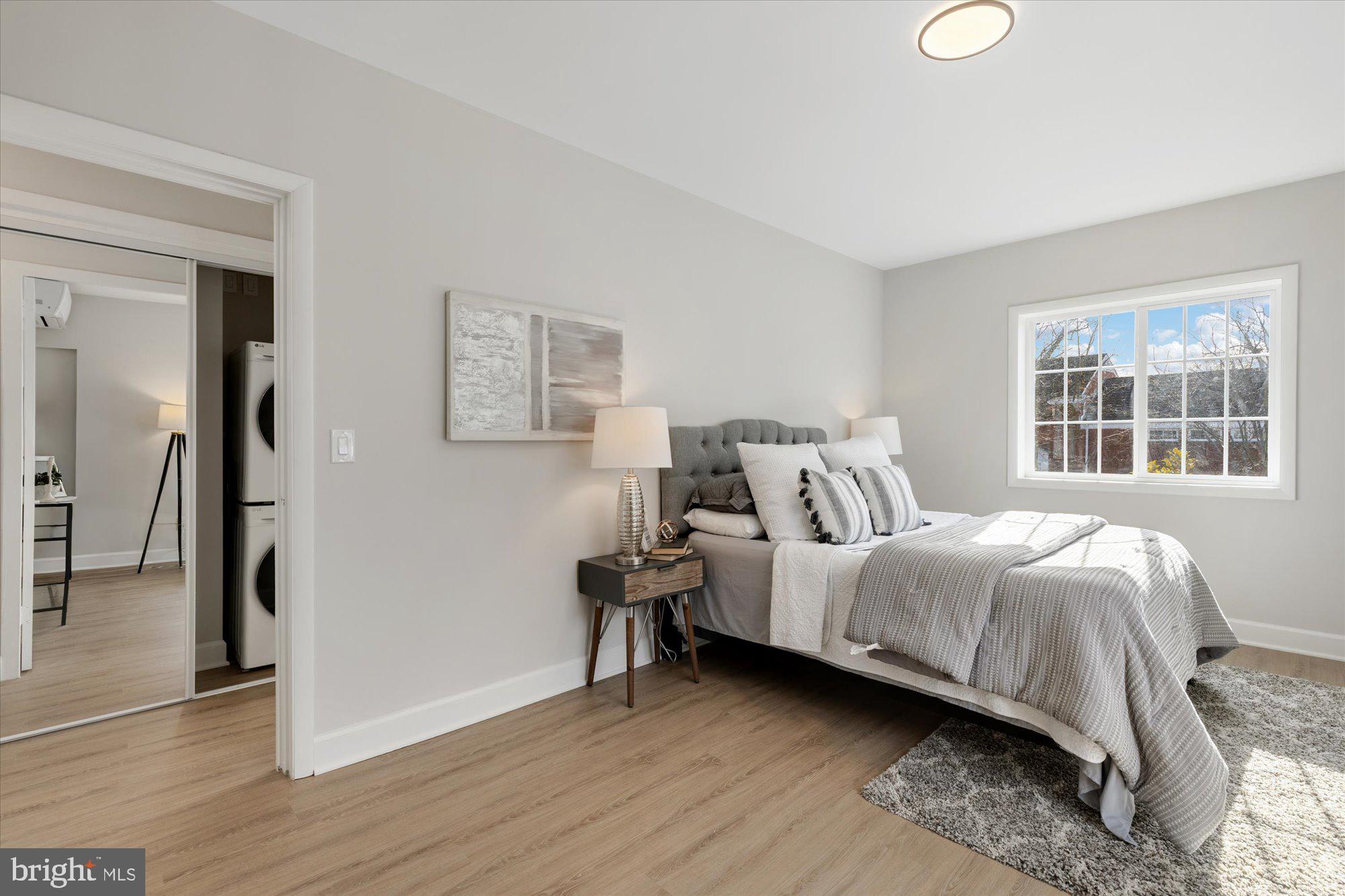 PARK  FAIRFAX - Residential