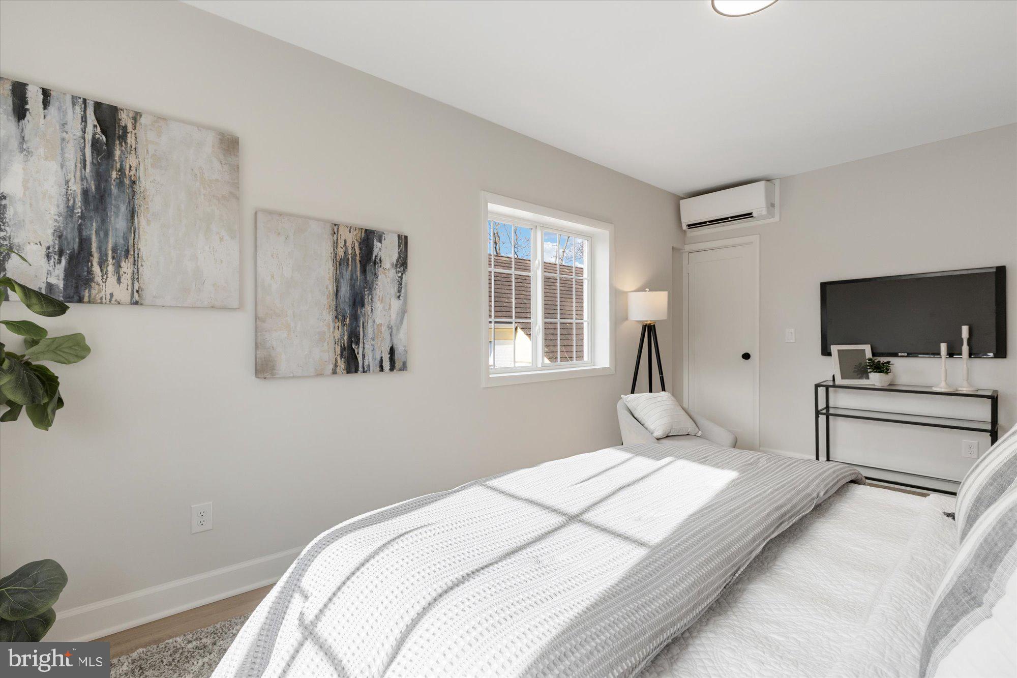 PARK  FAIRFAX - Residential