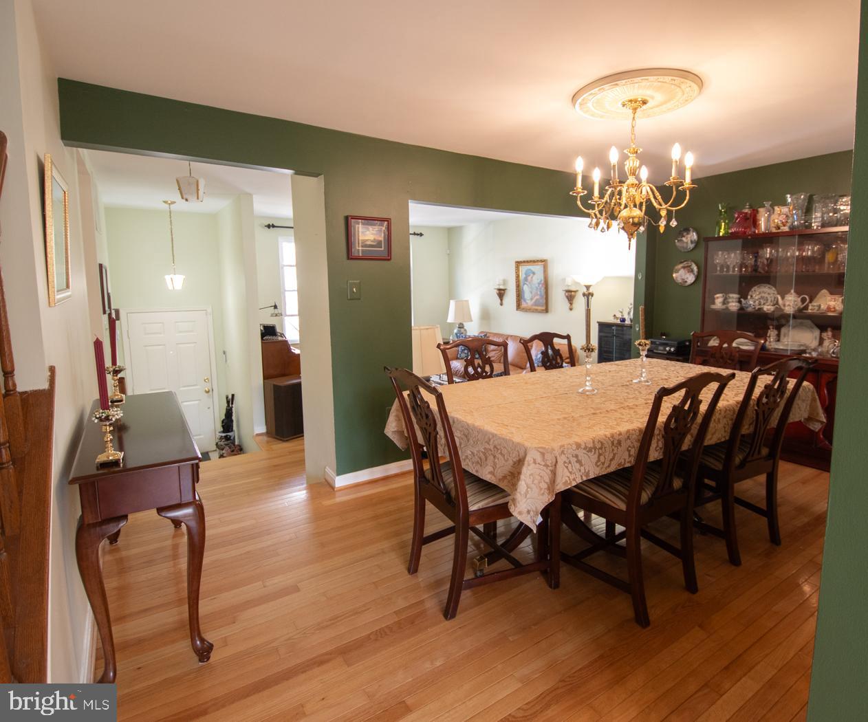 5774 WALNUT WOOD LANE