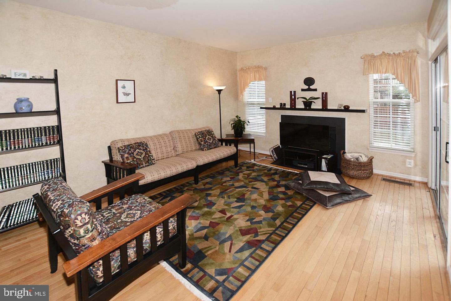 4025 SHAUGHNESSY COURT