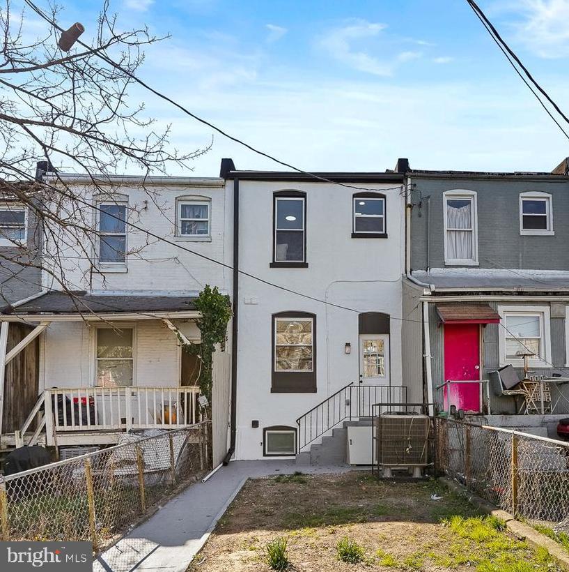 IRVINGTON - Residential