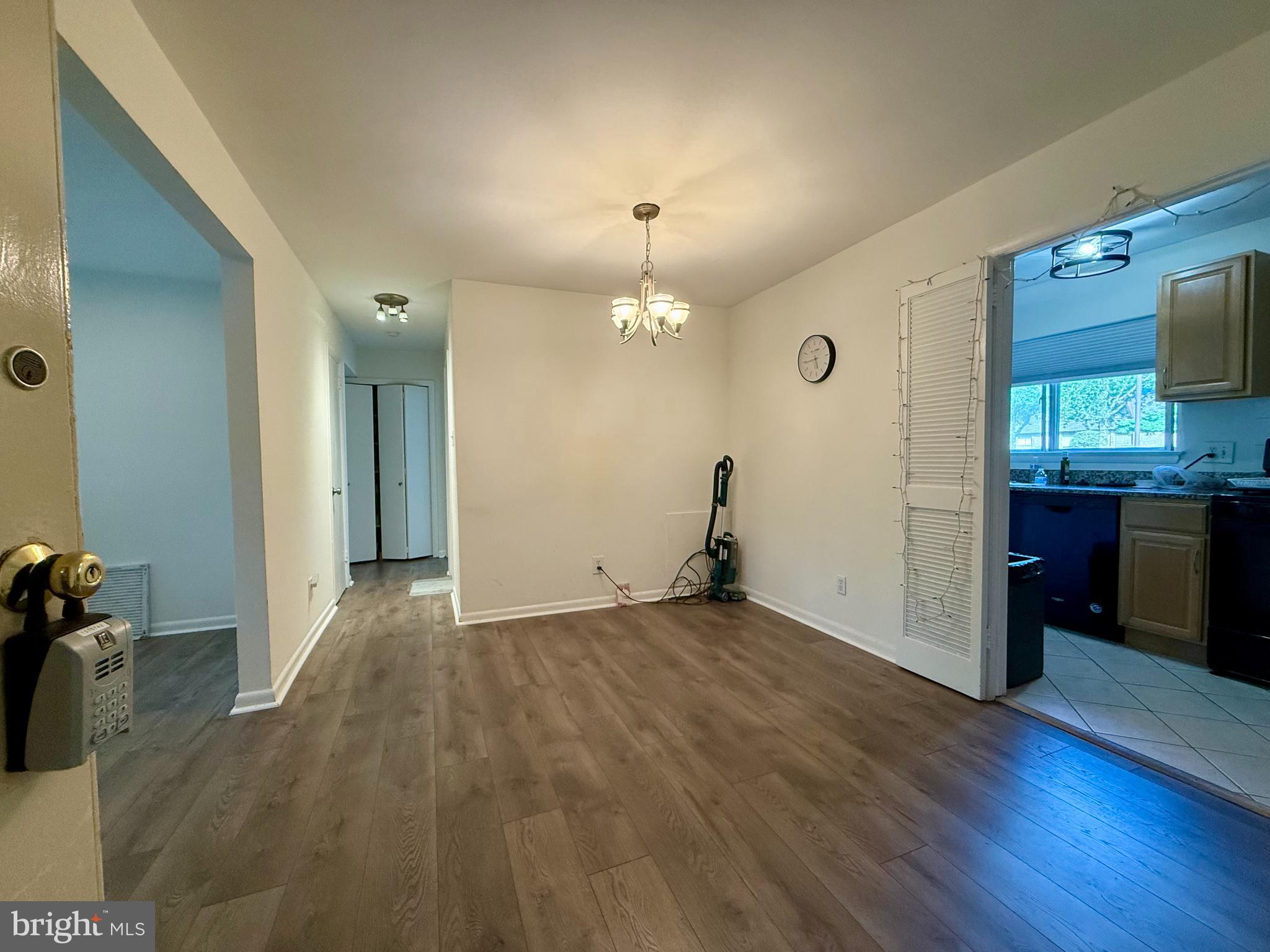 11606 VANTAGE HILL ROAD 12B