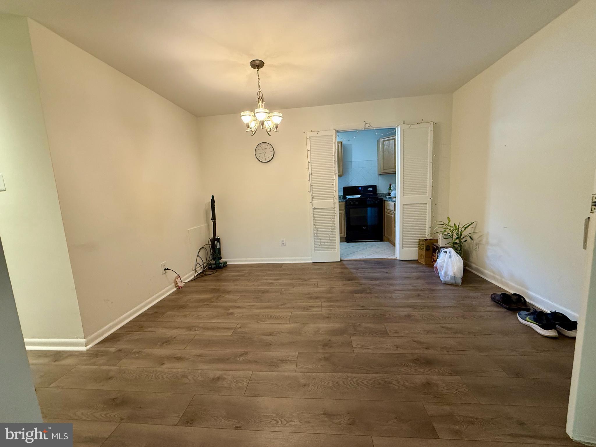 11606 VANTAGE HILL ROAD 12B