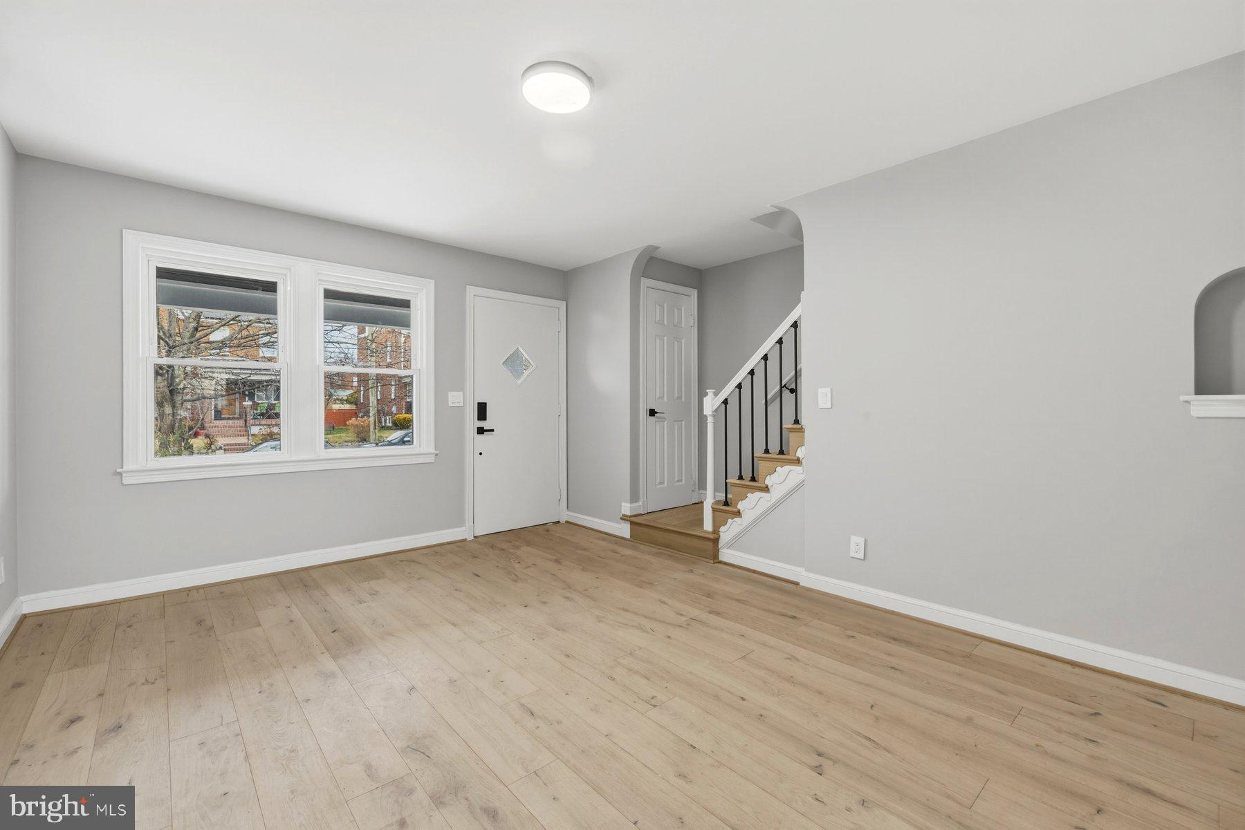 1650 FORT DAVIS STREET SE