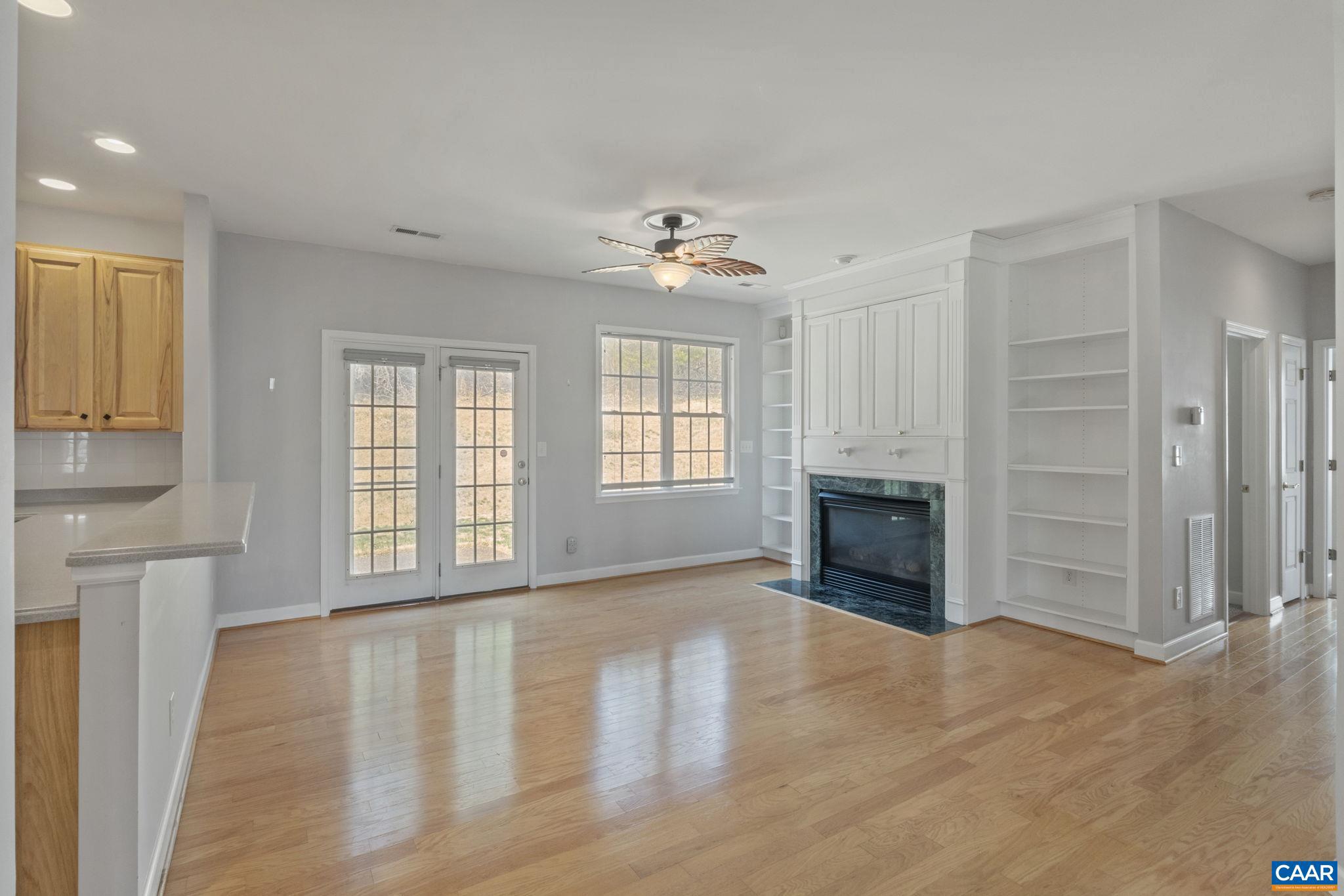 1118 RUSTIC WILLOW LN