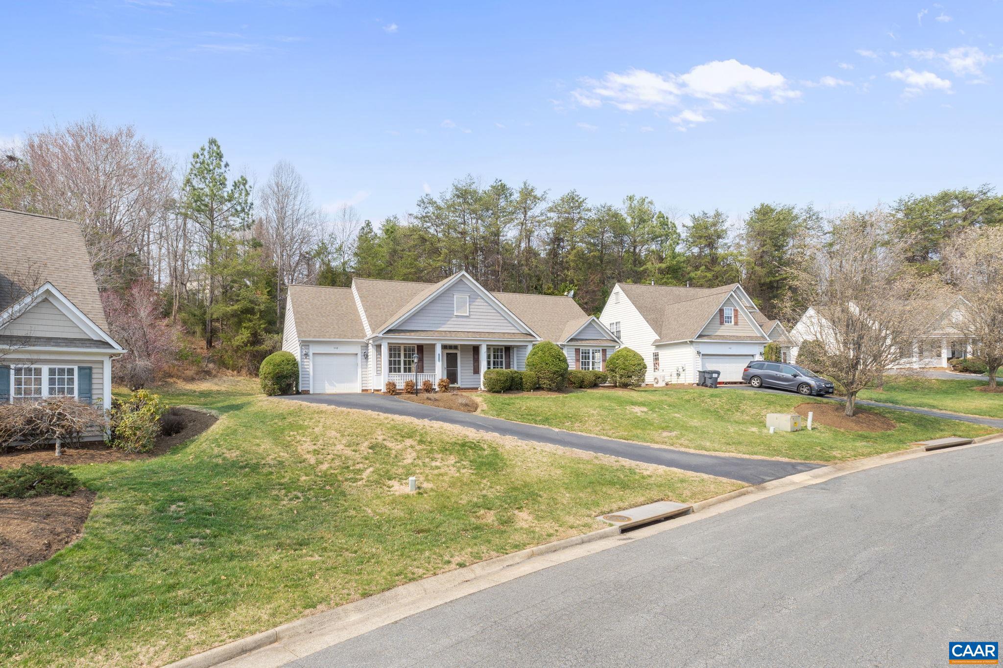 FOREST LAKES SOUTH - Residential