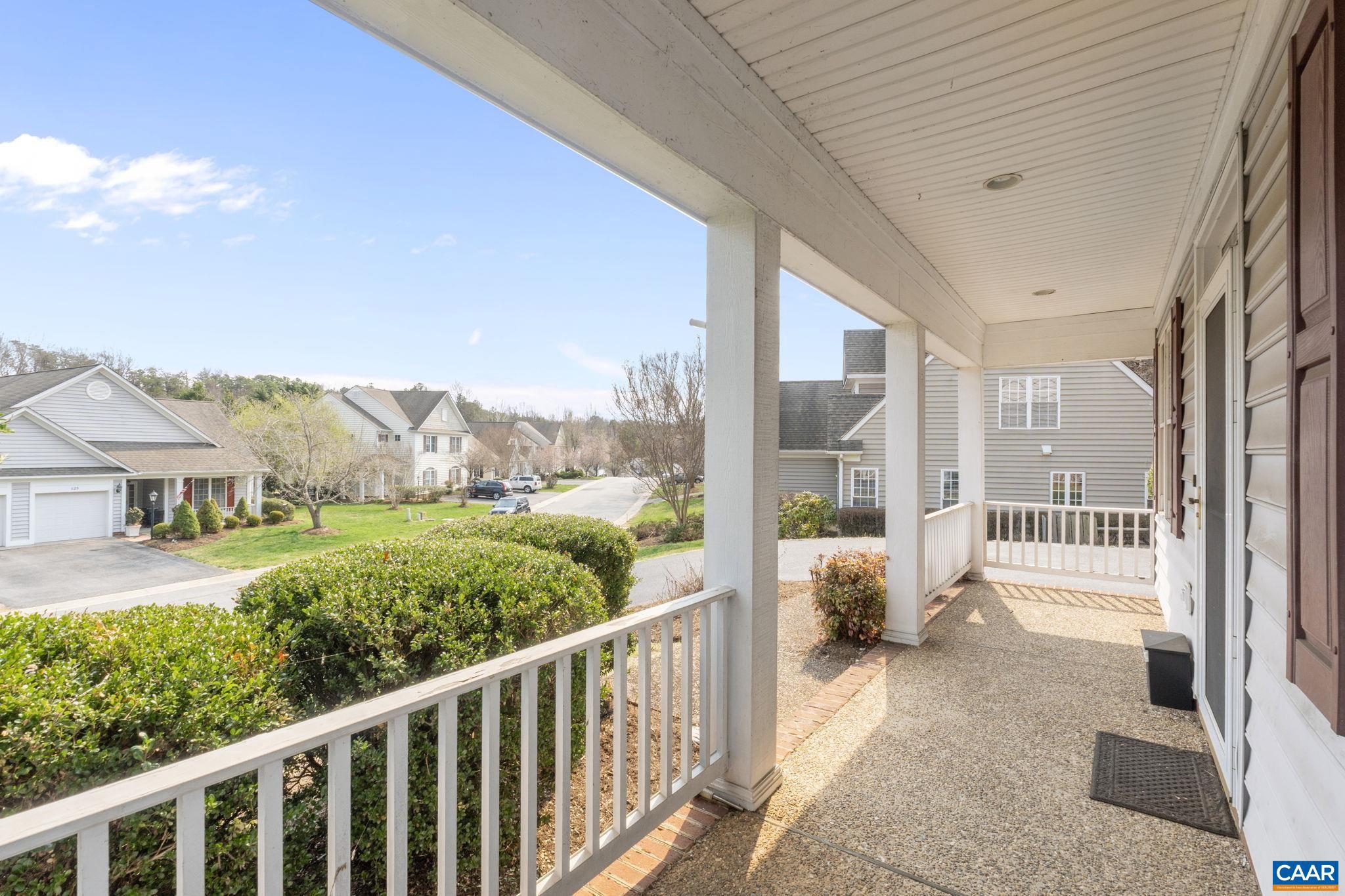 1118 RUSTIC WILLOW LN