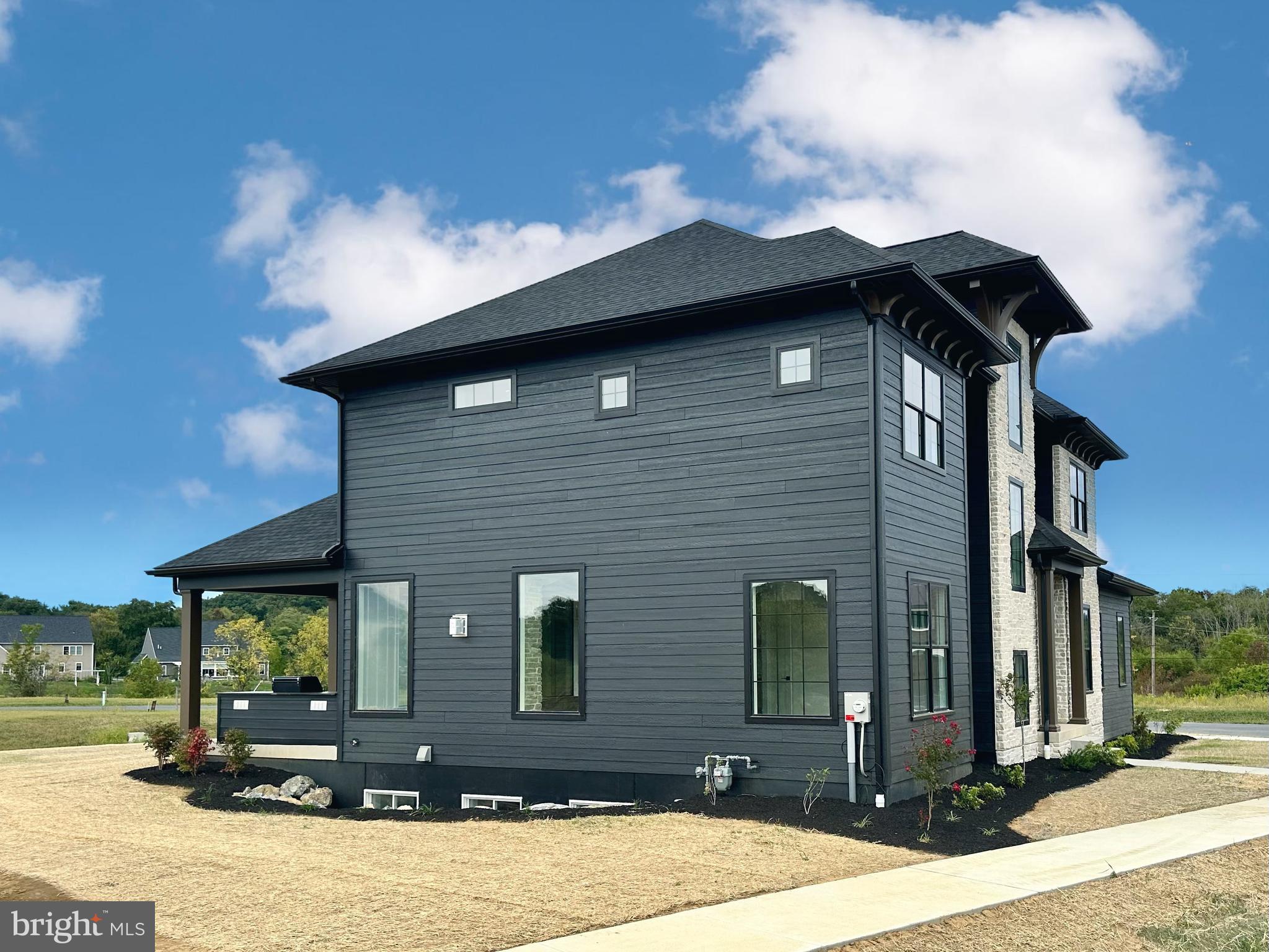 BROOKLAWN - Residential