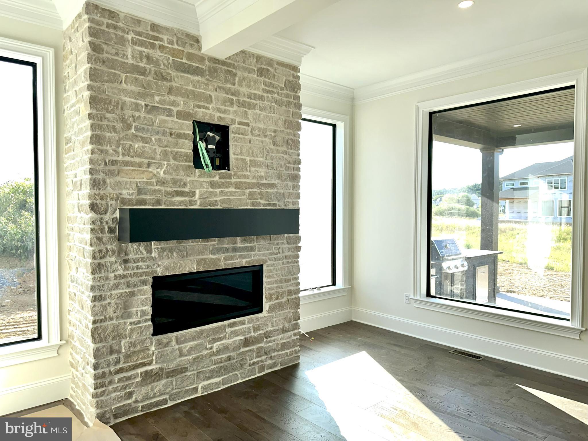 BROOKLAWN - Residential