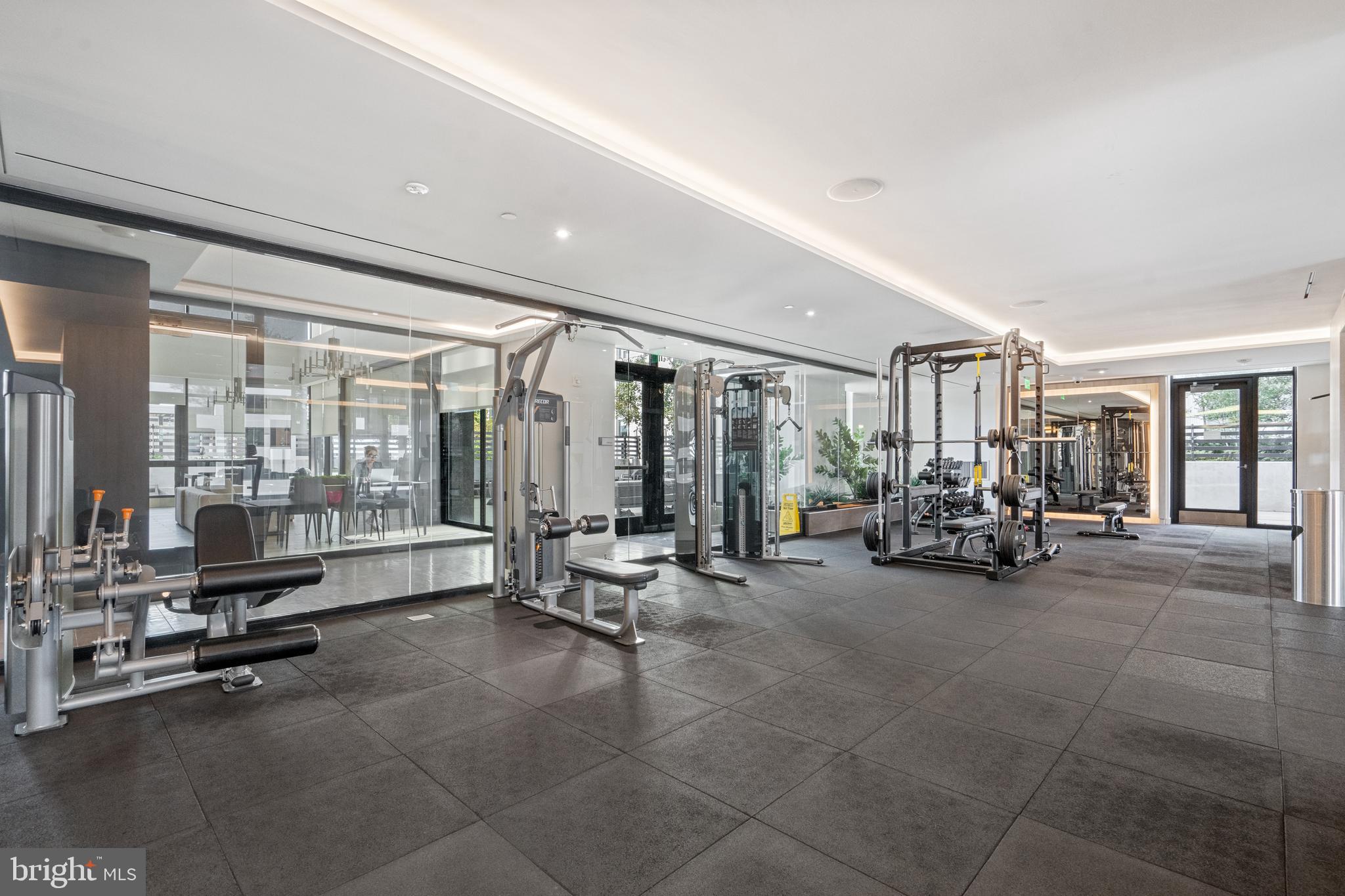 THE VERSE CONDO - Residential