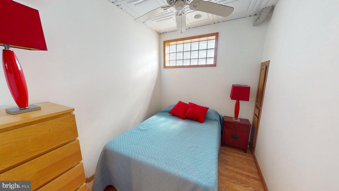 TREASURE LAKE - Residential