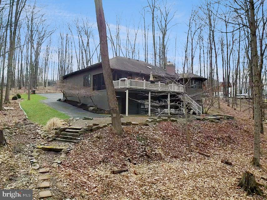 TREASURE LAKE - Residential