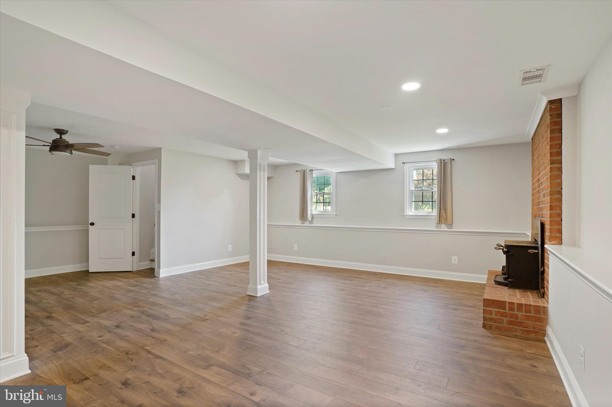 PARLIAMENT RIDGE - Residential