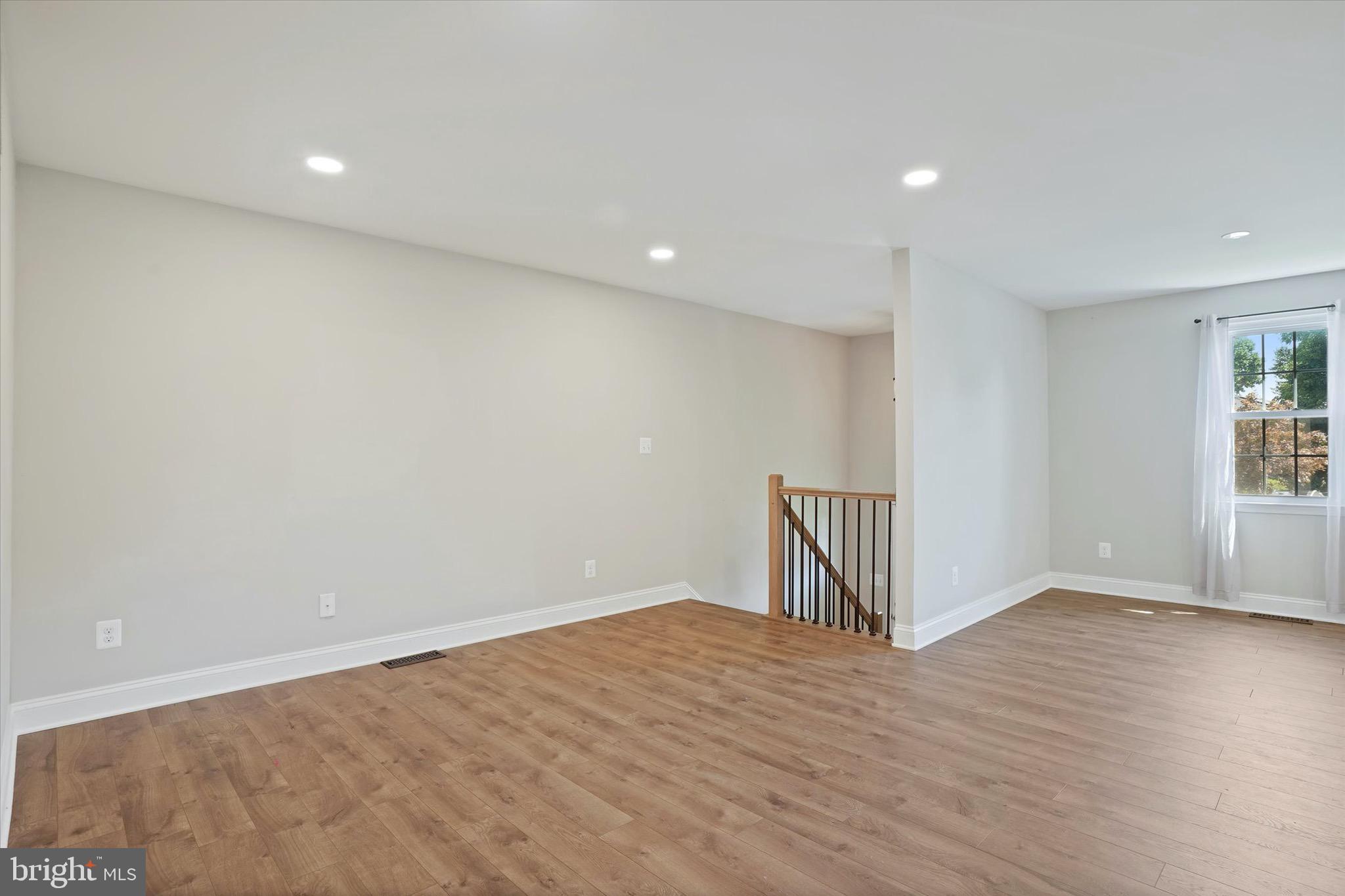 PARLIAMENT RIDGE - Residential