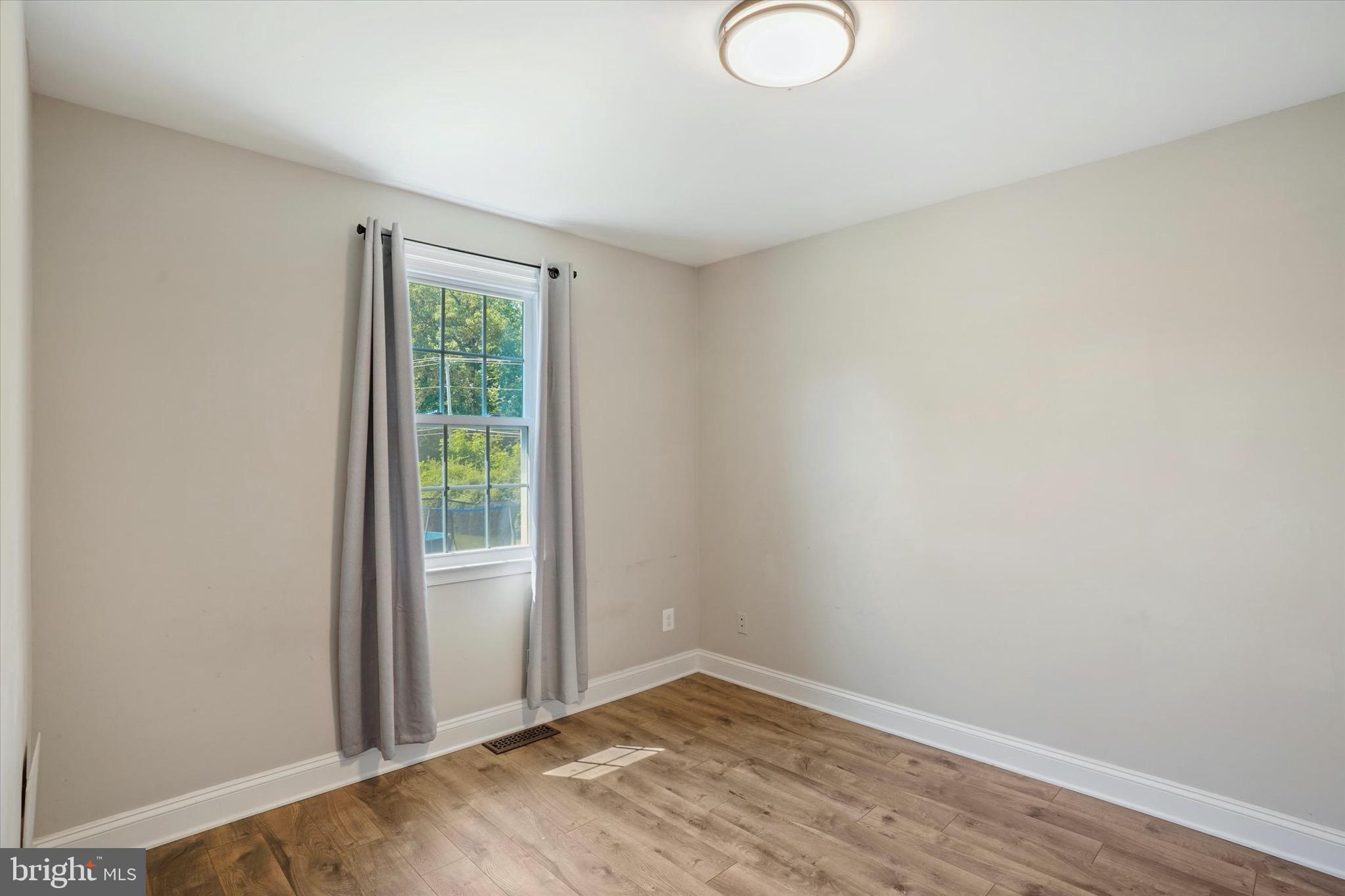 PARLIAMENT RIDGE - Residential