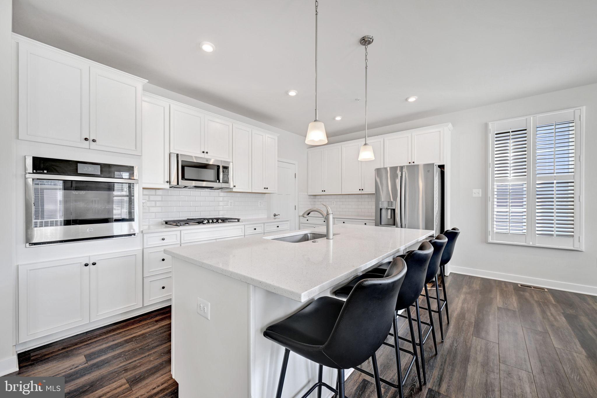 2926 QUARRY CIRCLE