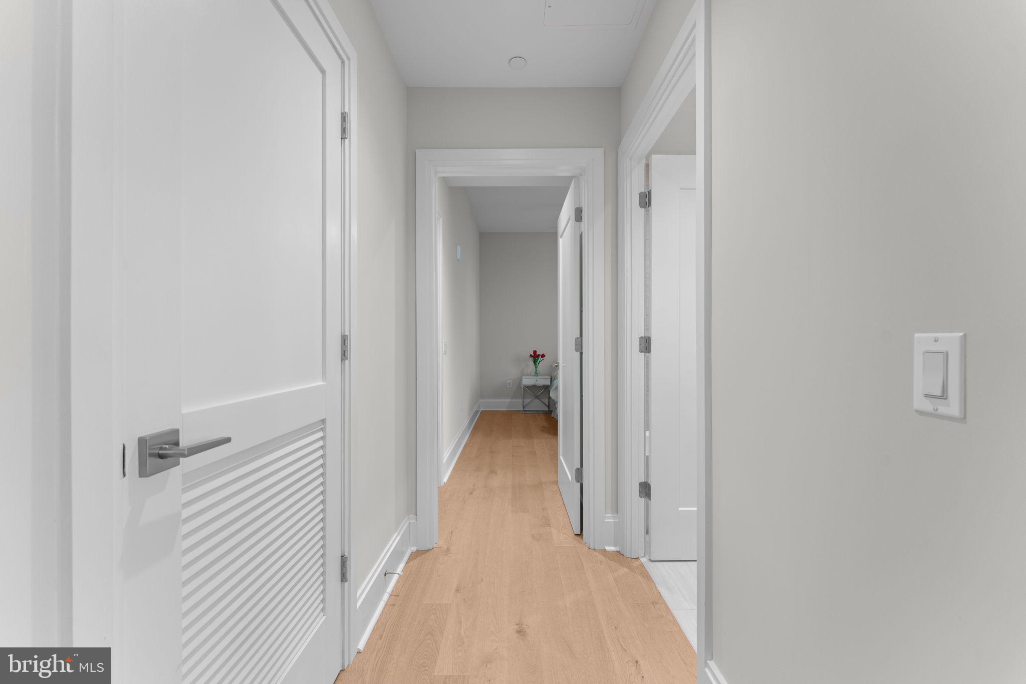 TYSONS CORNER - Residential