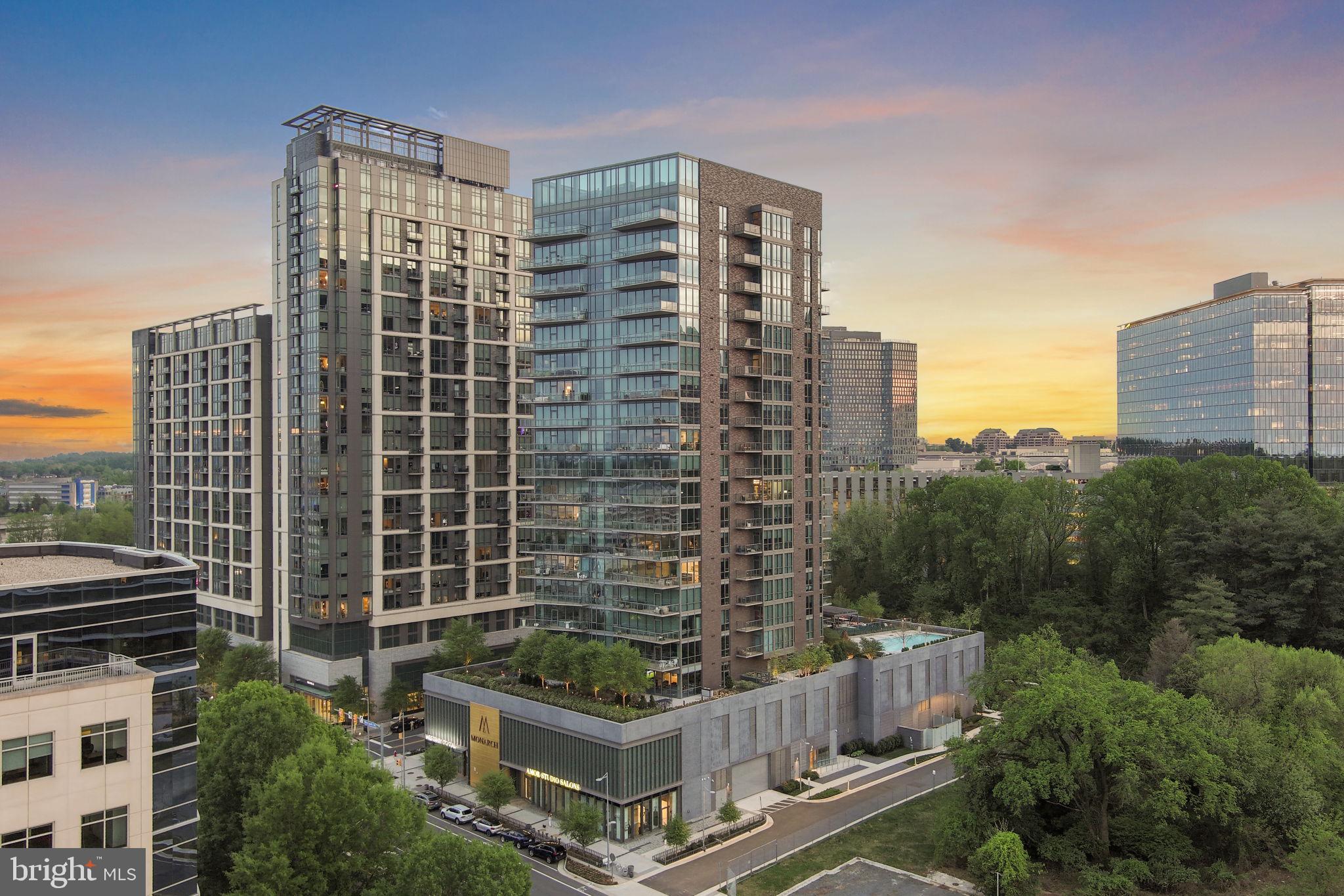TYSONS CORNER - Residential