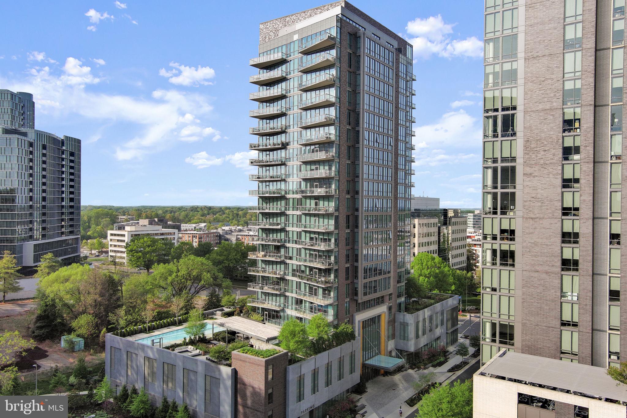 TYSONS CORNER - Residential