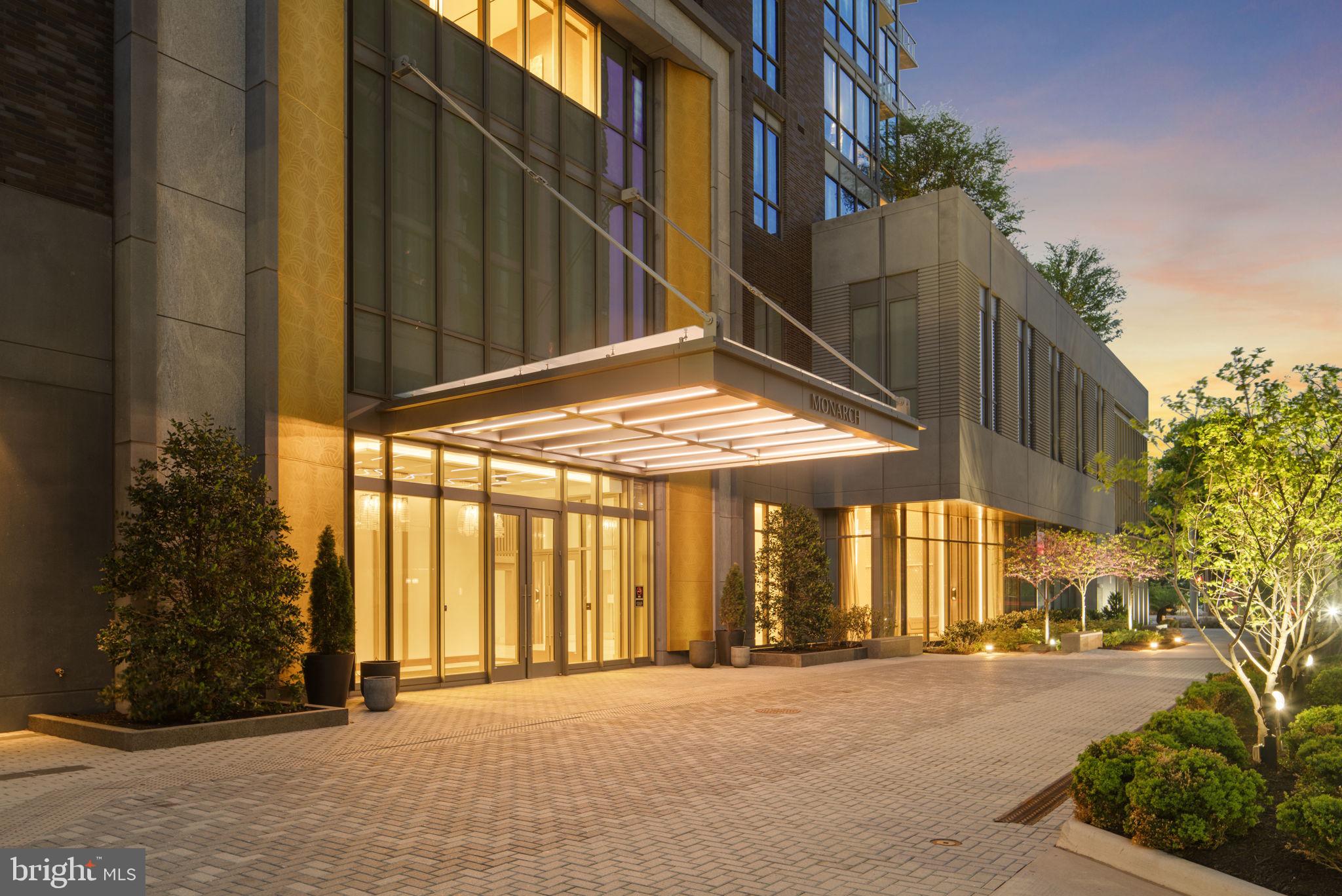 TYSONS CORNER - Residential