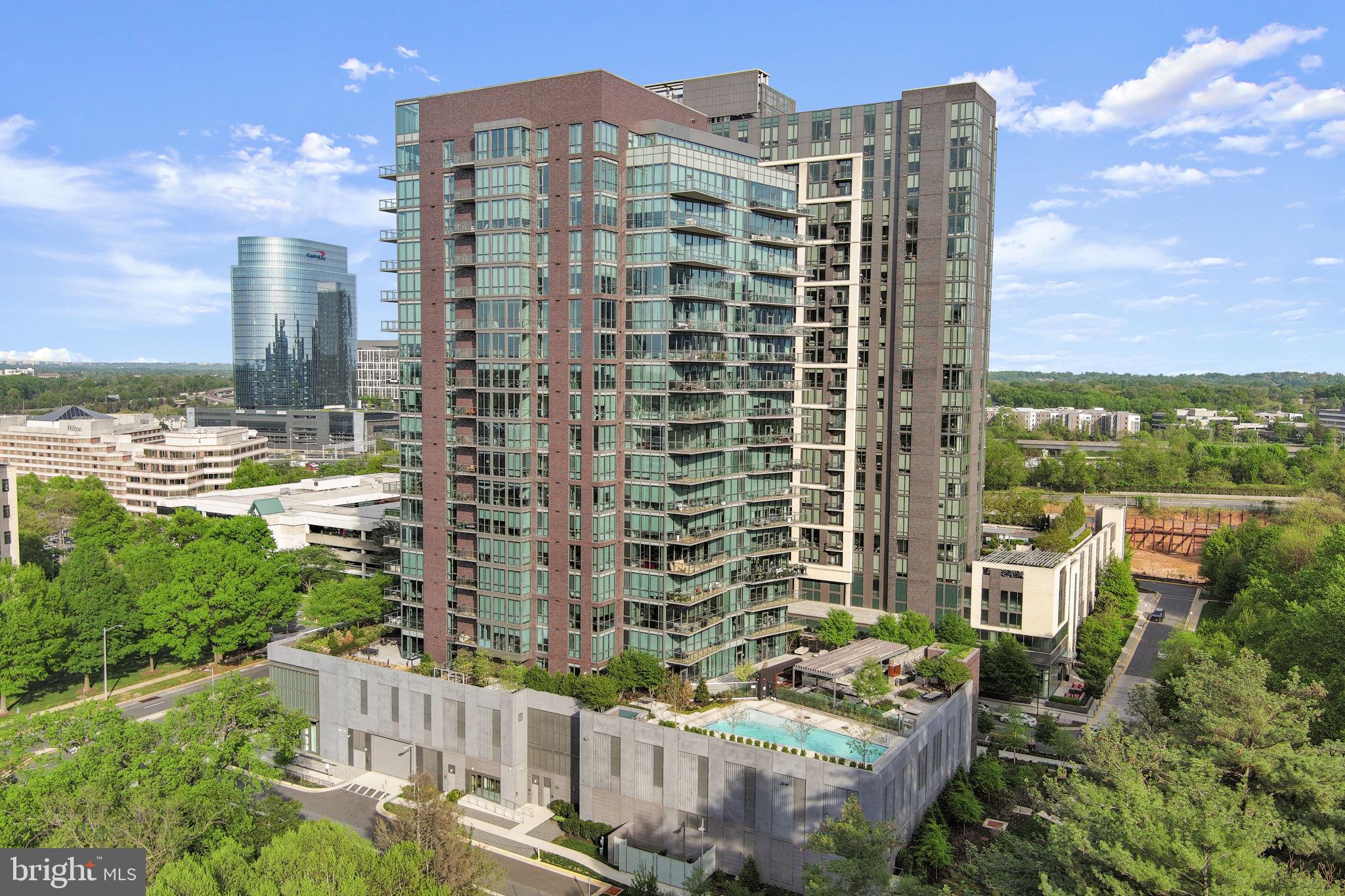 TYSONS CORNER - Residential