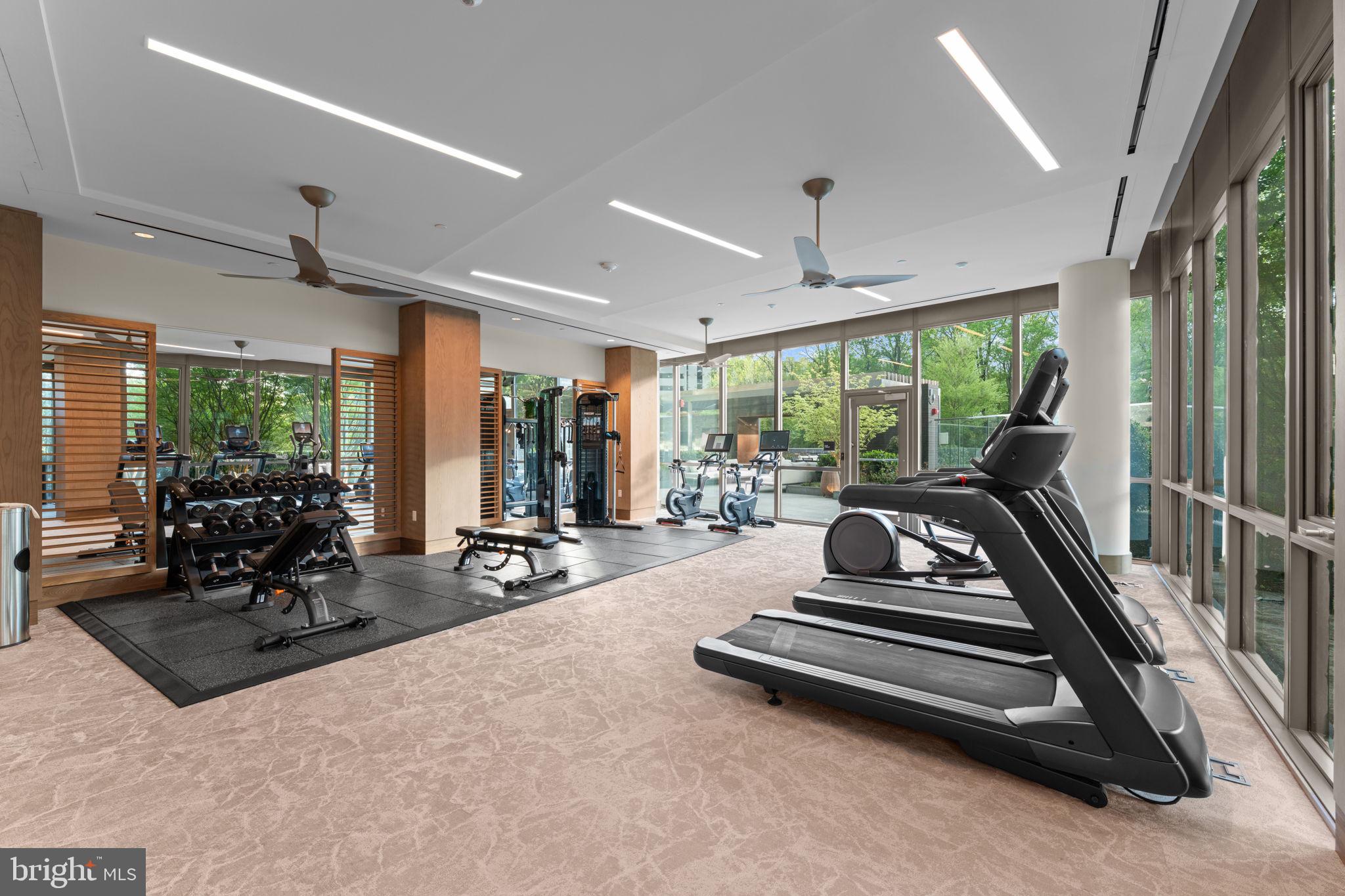 TYSONS CORNER - Residential