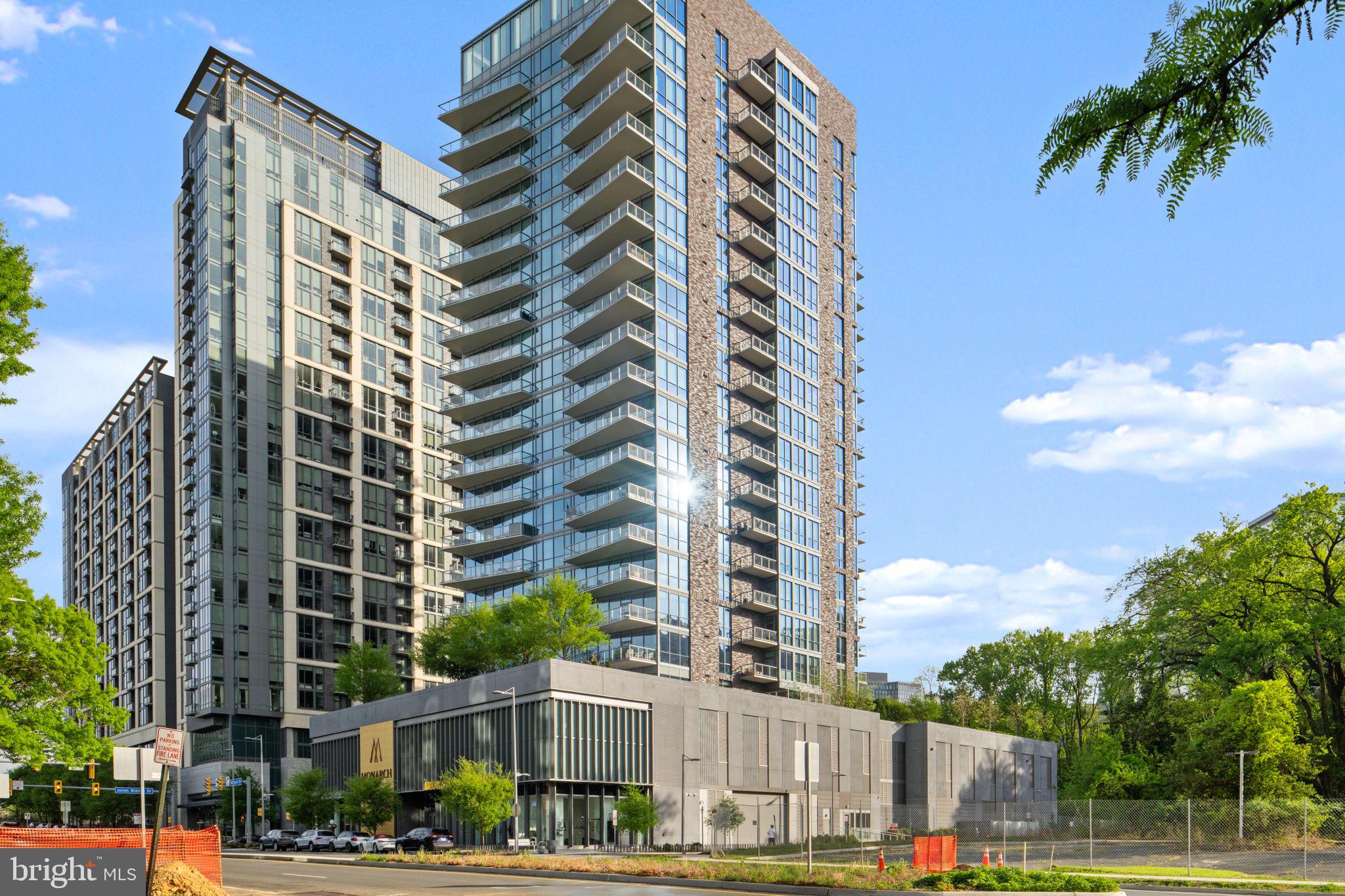 TYSONS CORNER - Residential