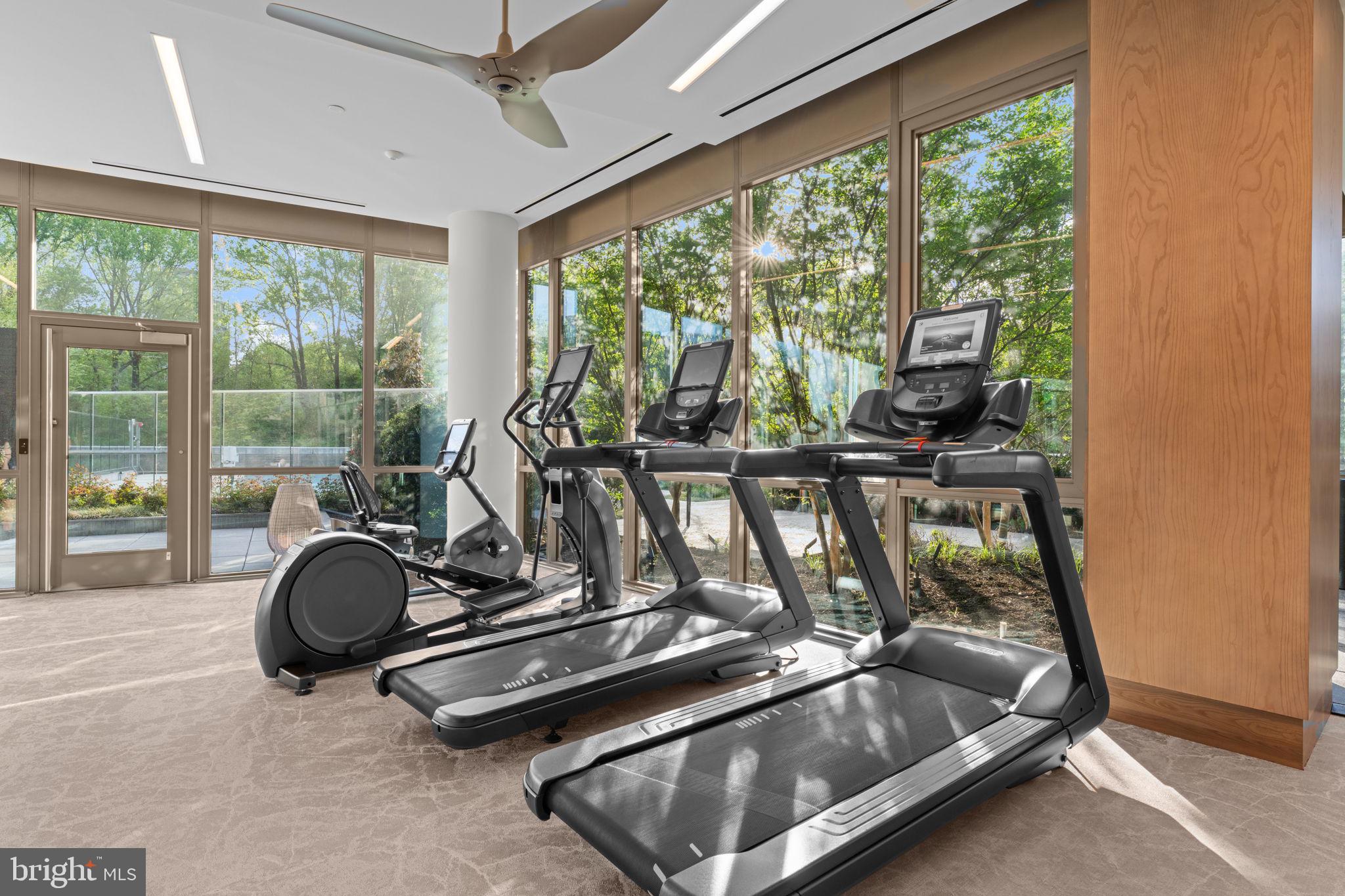 TYSONS CORNER - Residential