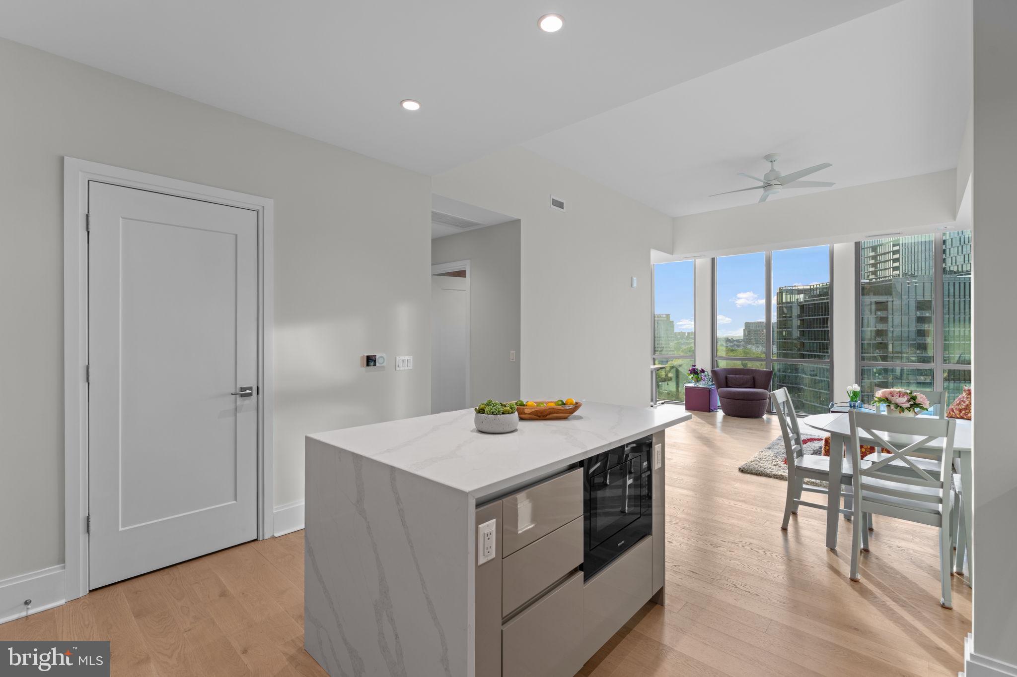 TYSONS CORNER - Residential