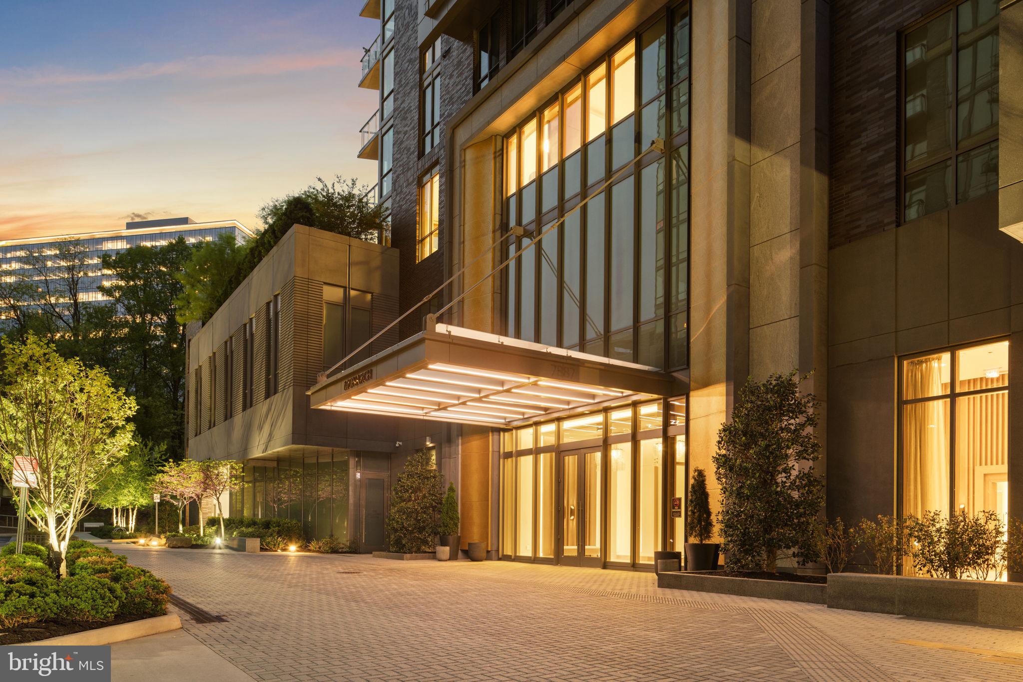 TYSONS CORNER - Residential