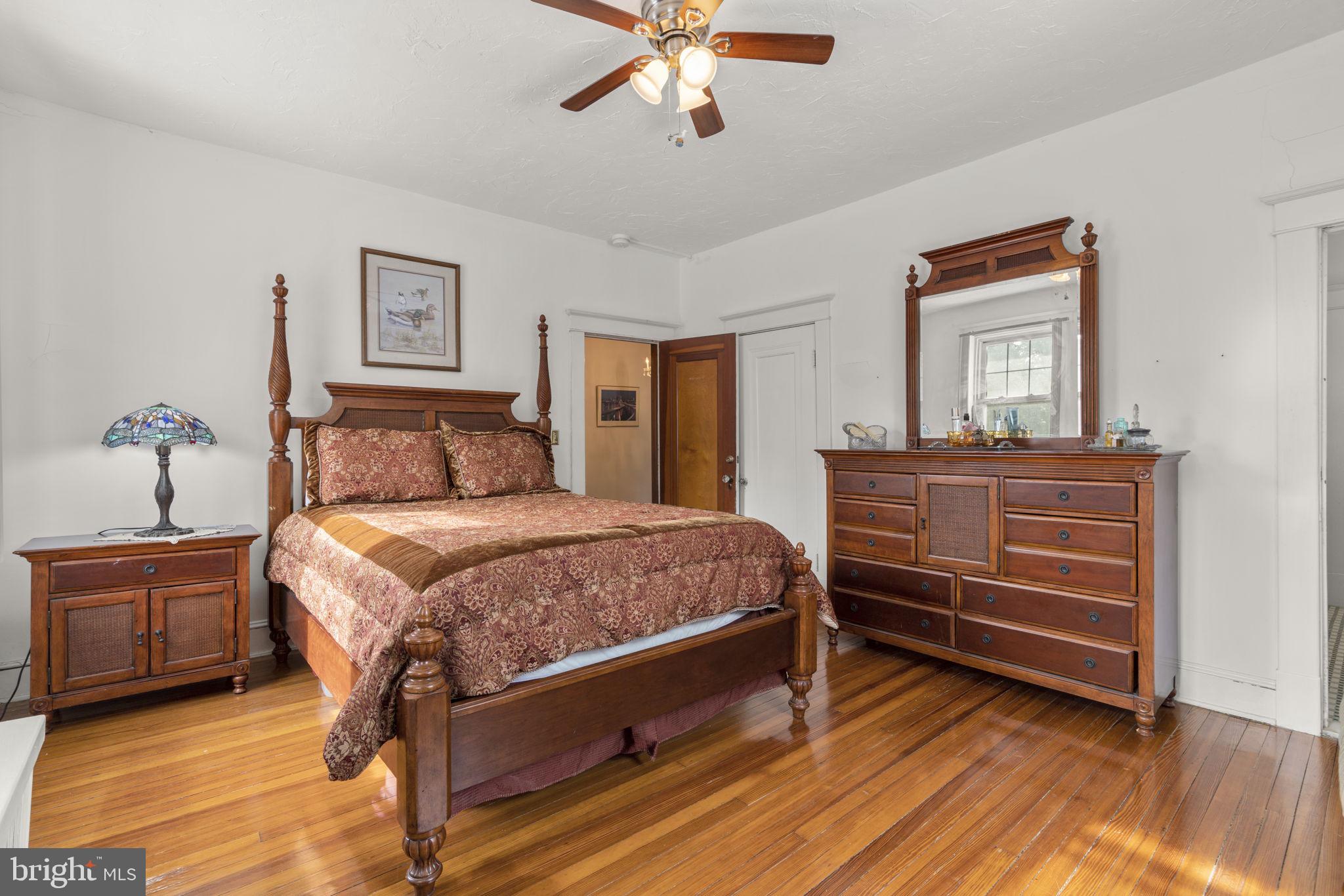 OVERBROOK - Residential