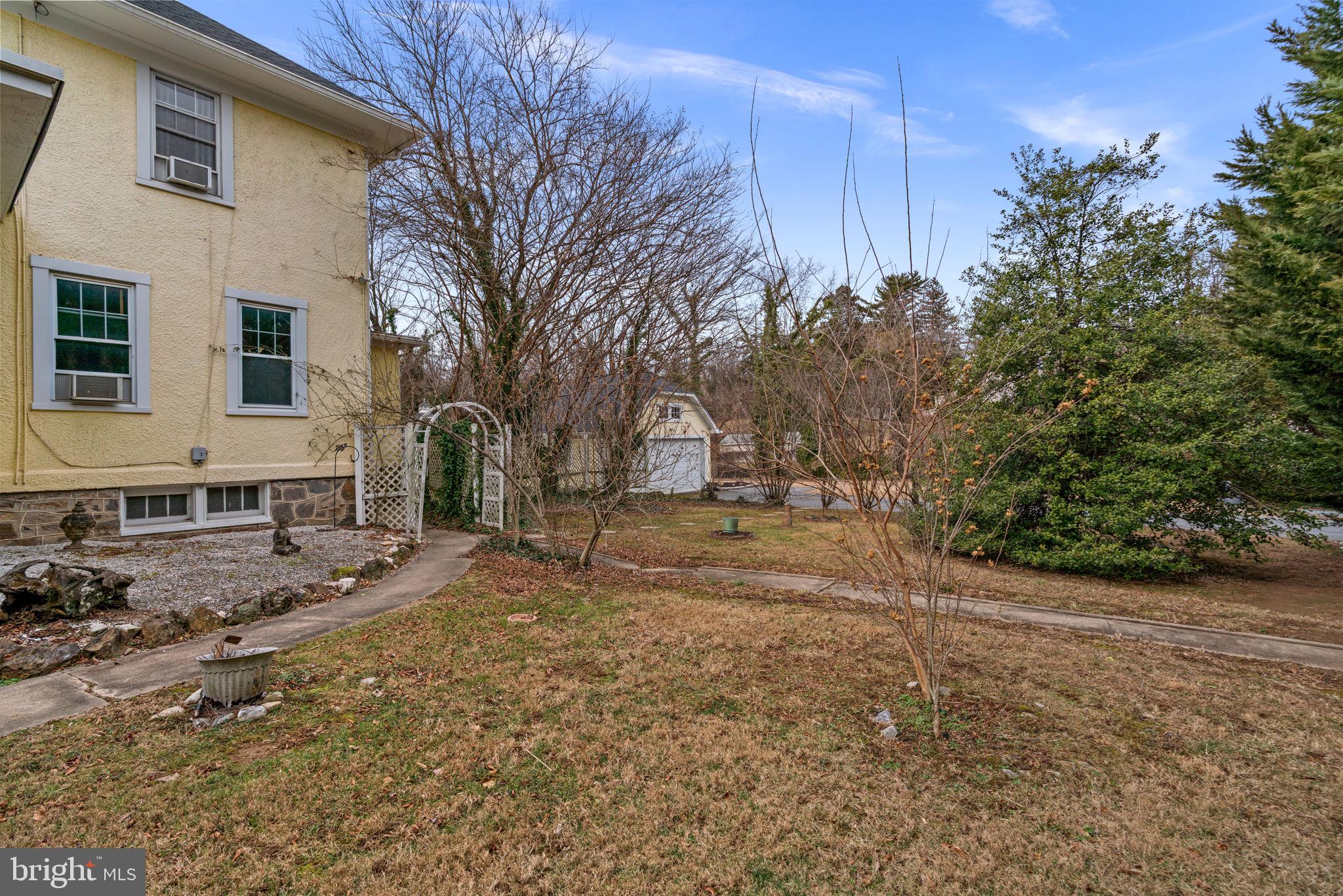 OVERBROOK - Residential