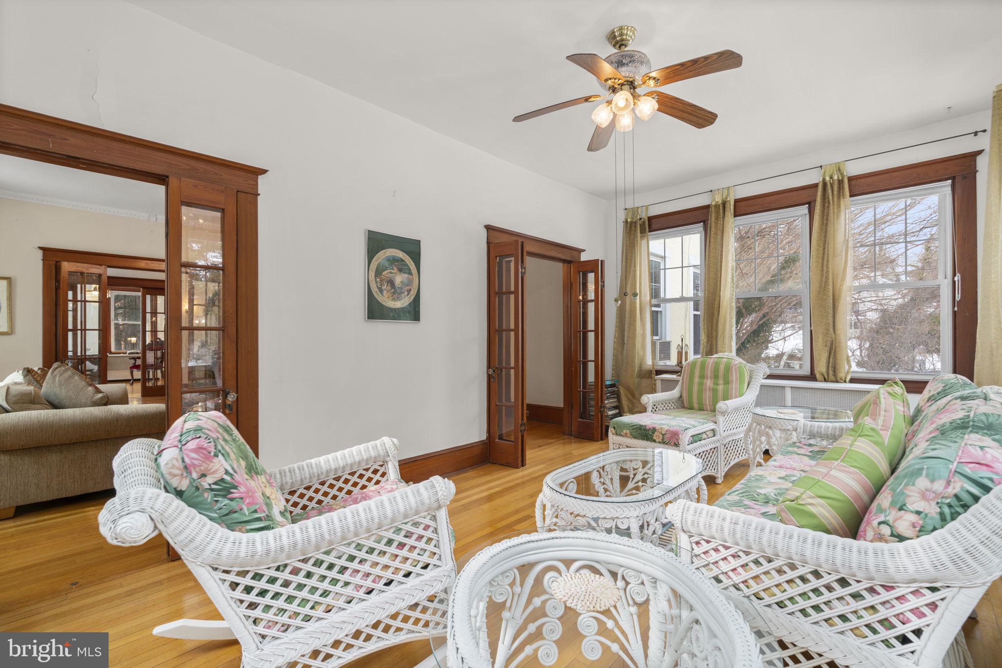 OVERBROOK - Residential