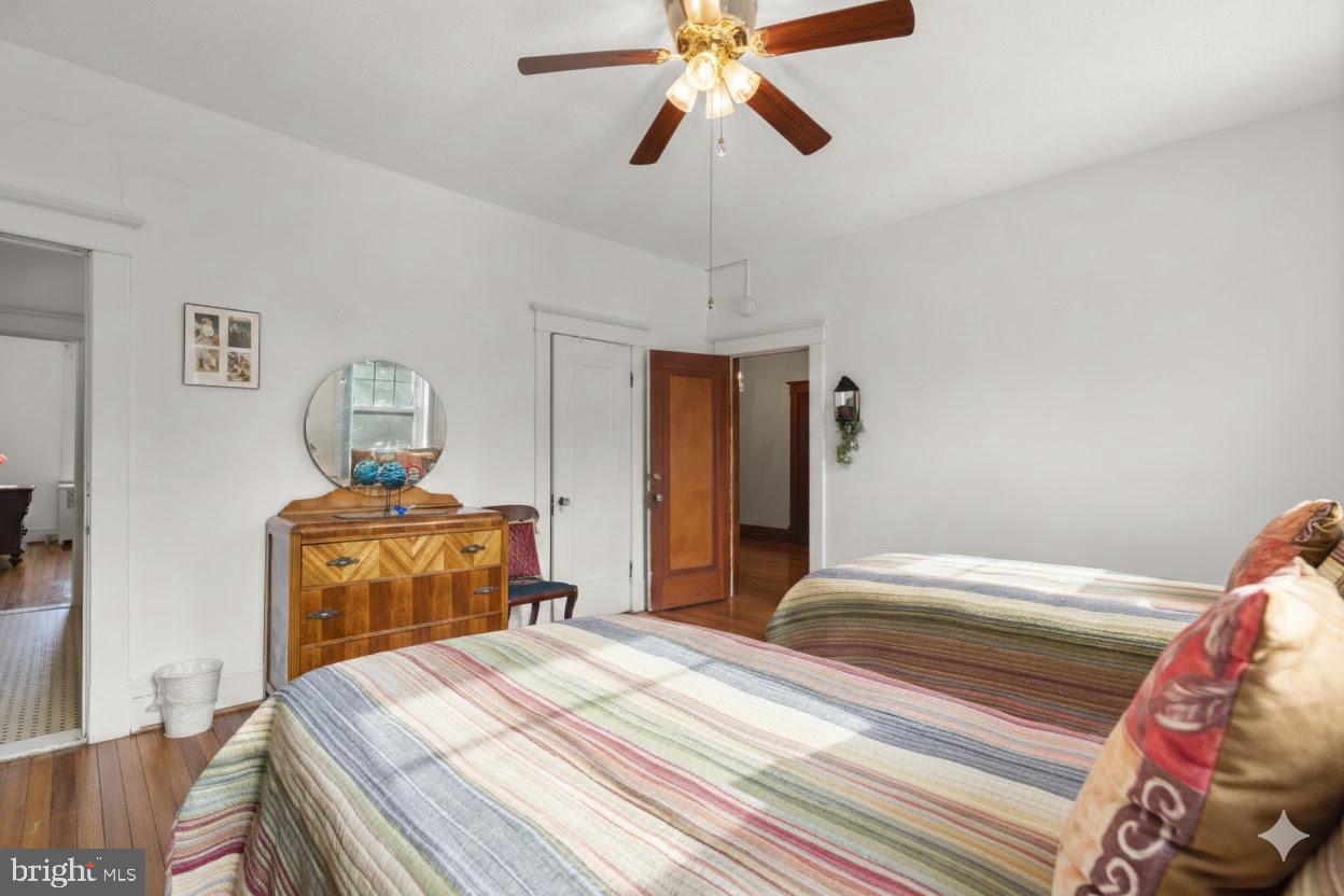 OVERBROOK - Residential