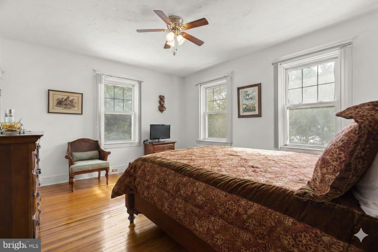 OVERBROOK - Residential