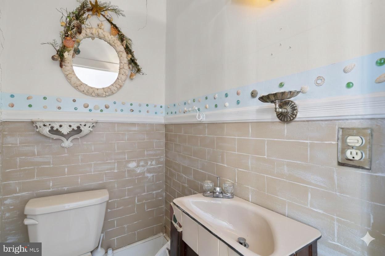 OVERBROOK - Residential