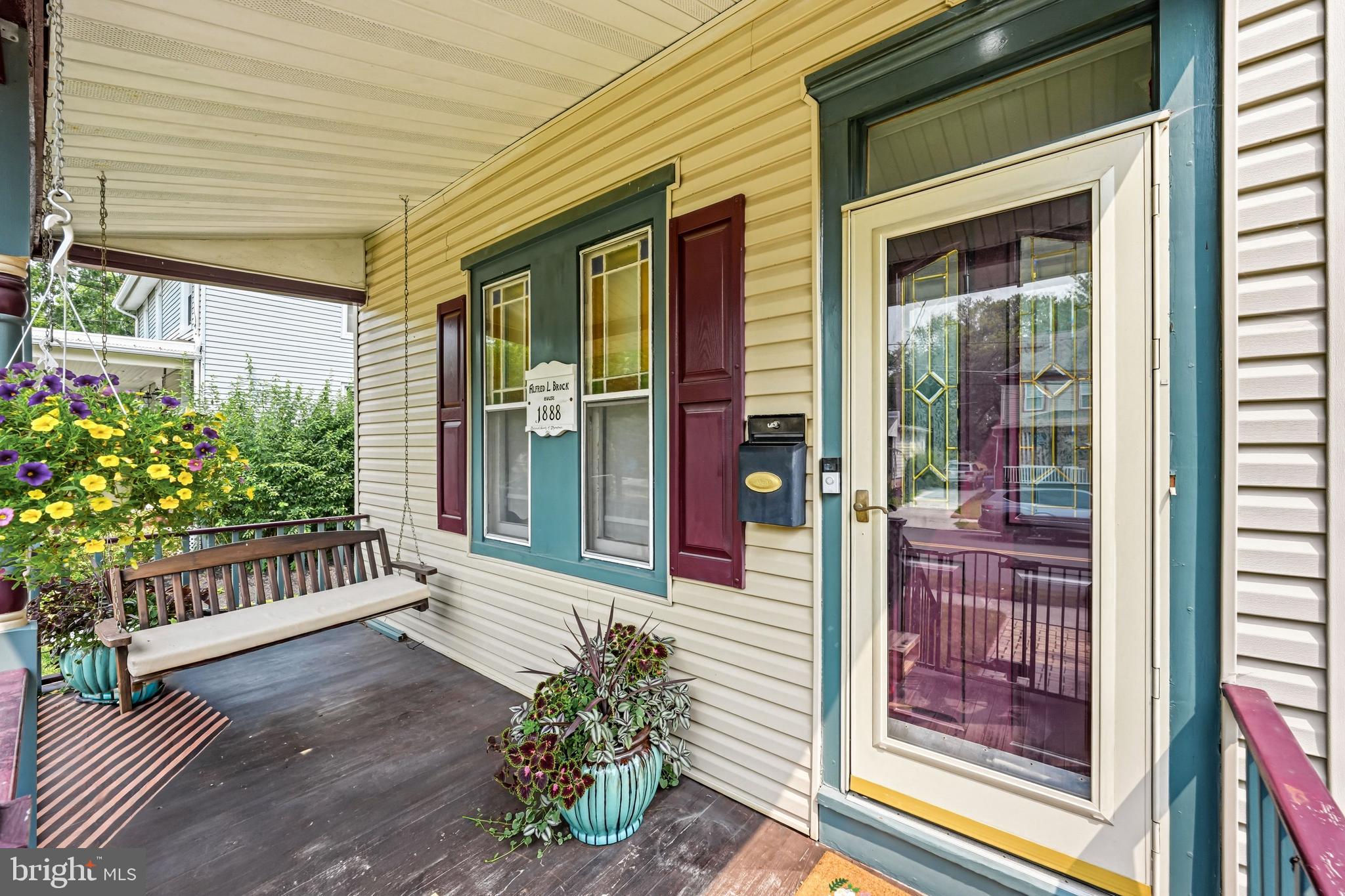 108 W CENTRAL AVENUE