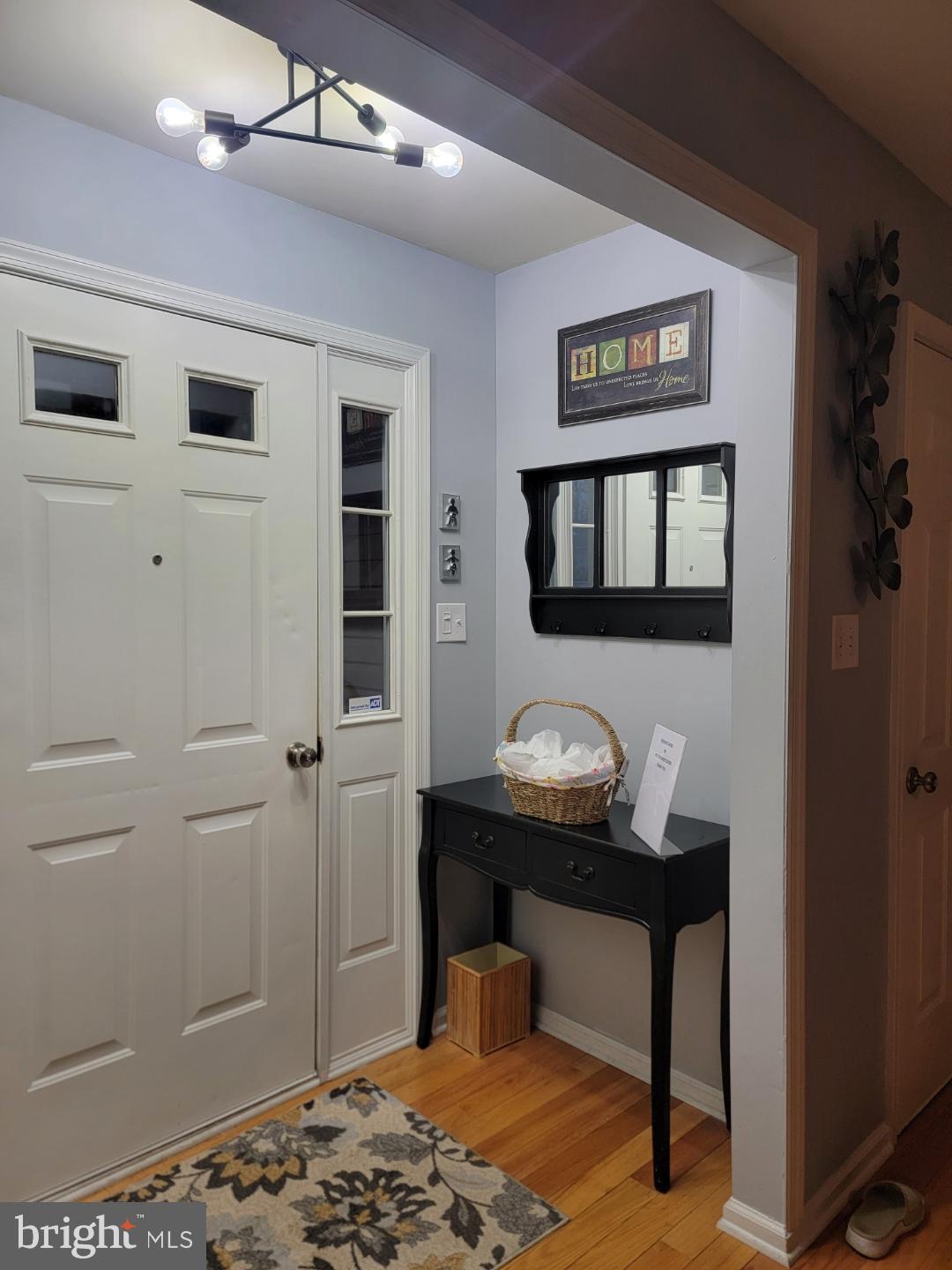 UPLAND VIL - Residential