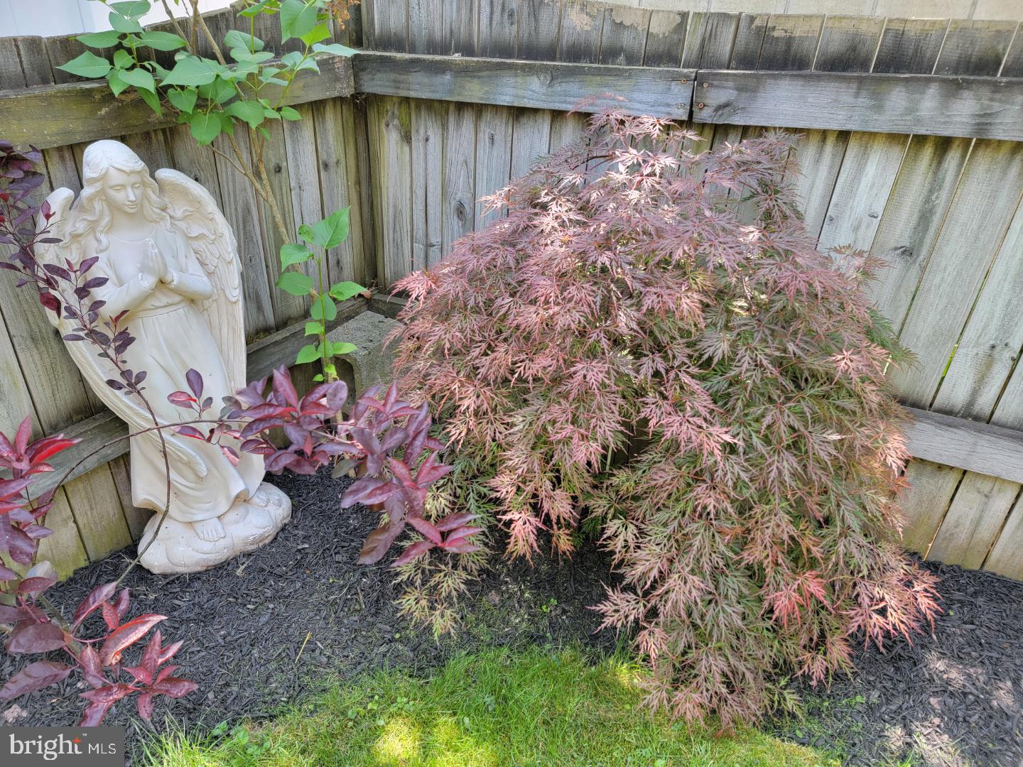 UPLAND VIL - Residential